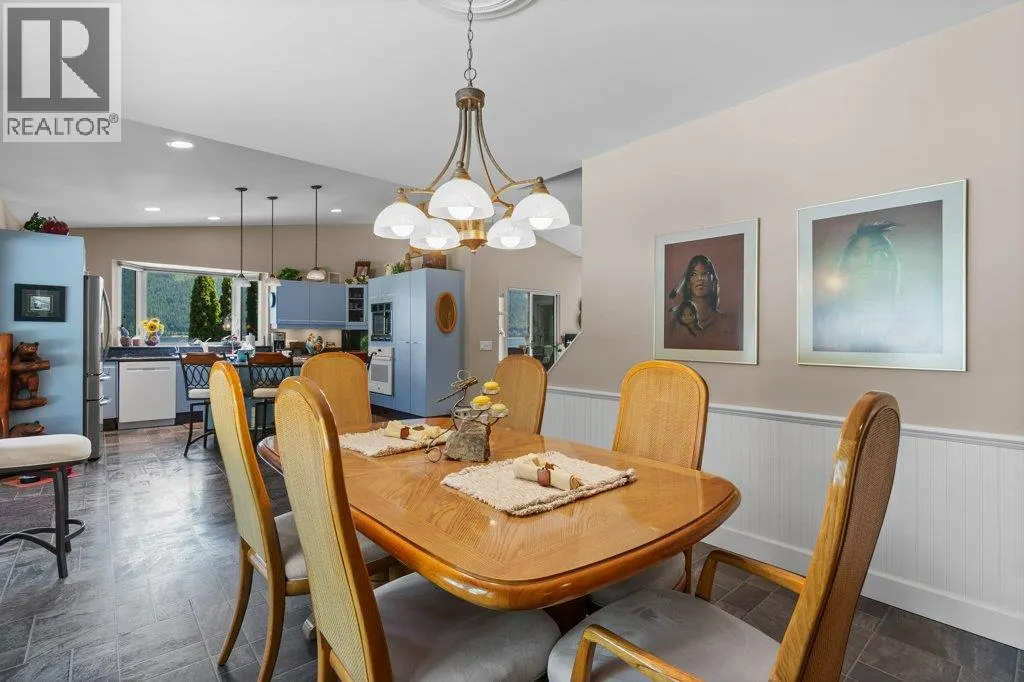 4842 SUNNYBRAE CANOE POINT Road