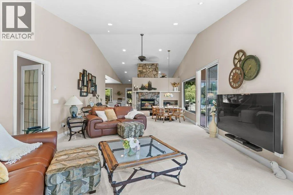 4842 SUNNYBRAE CANOE POINT Road