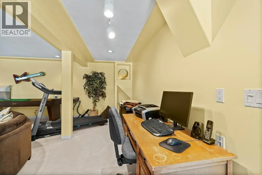 4842 SUNNYBRAE CANOE POINT Road