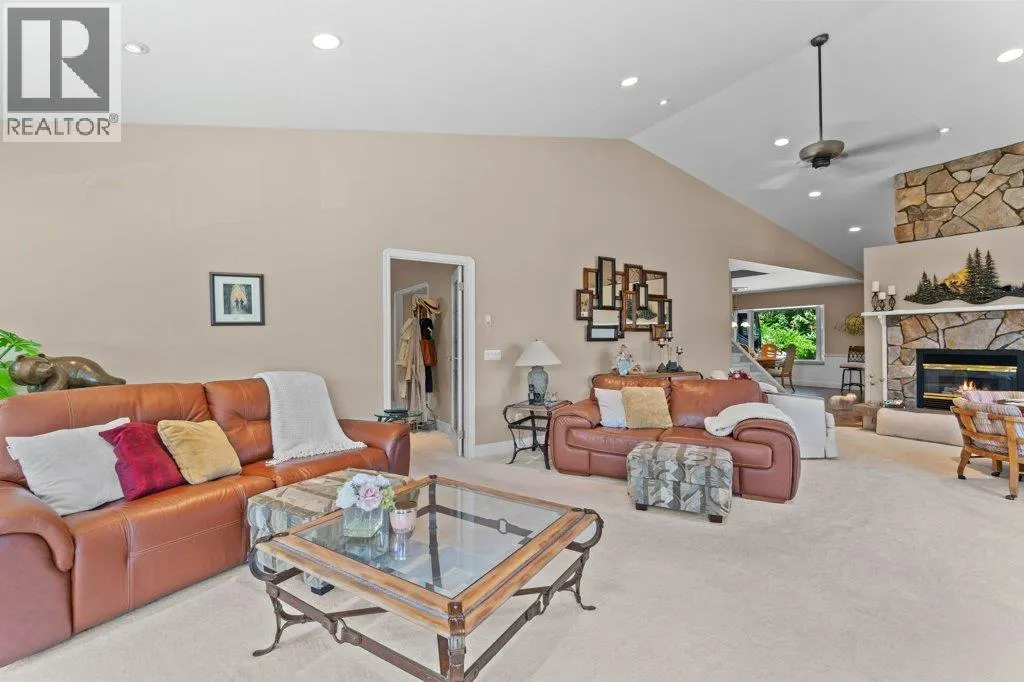 4842 SUNNYBRAE CANOE POINT Road