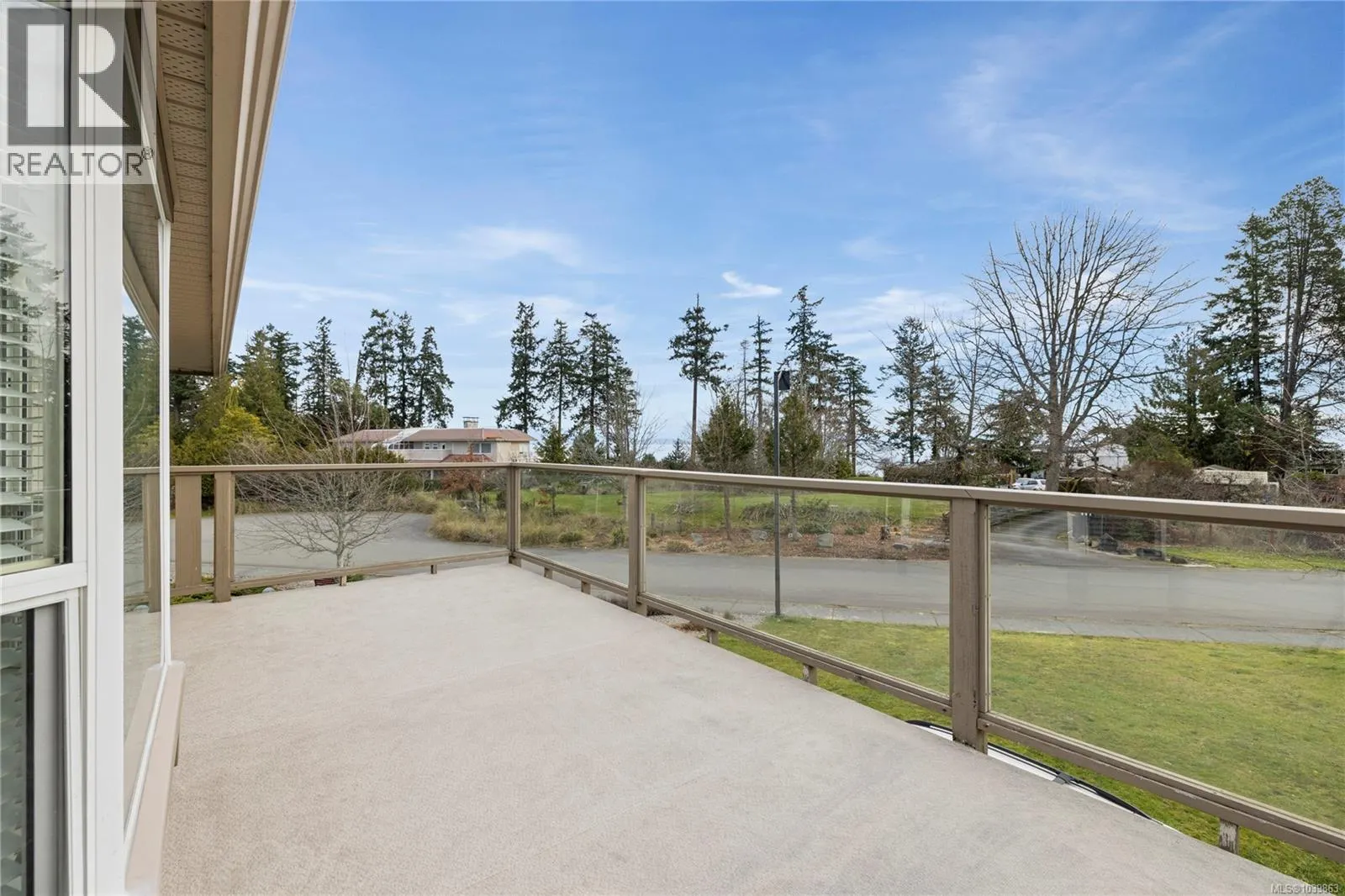 615 Chinook Ave