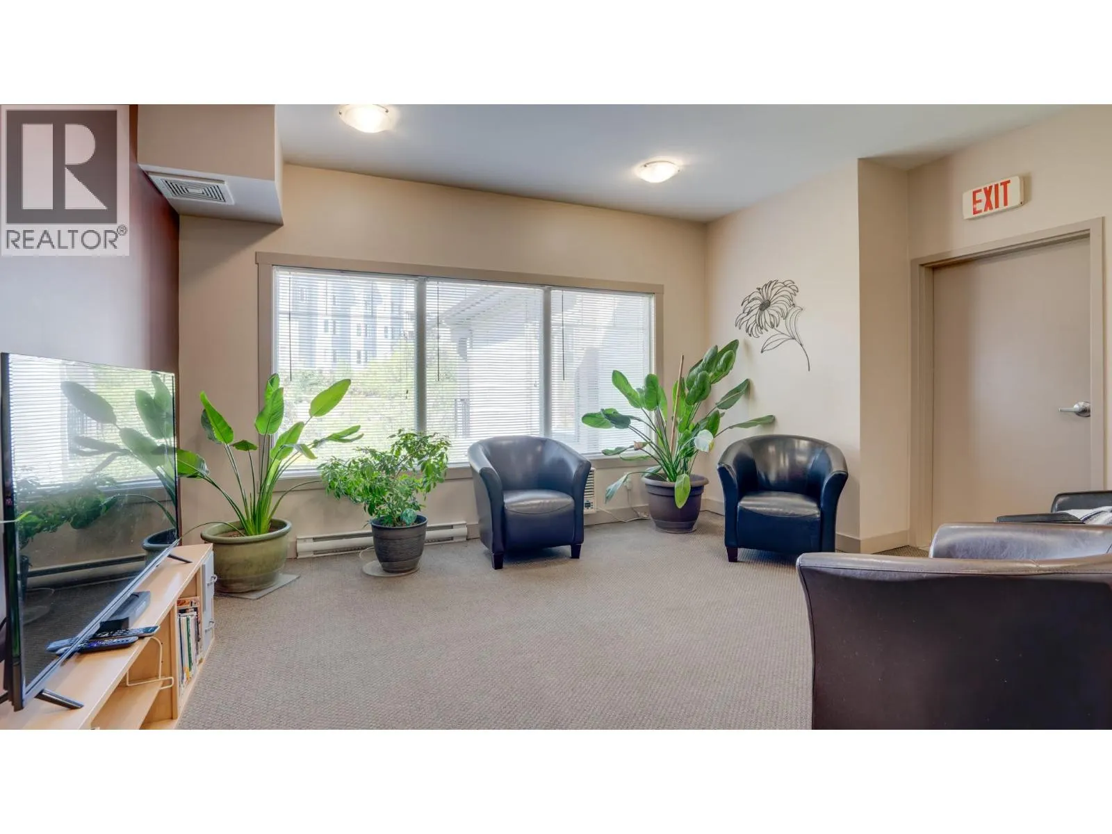 3211 Centennial Drive Unit# 28