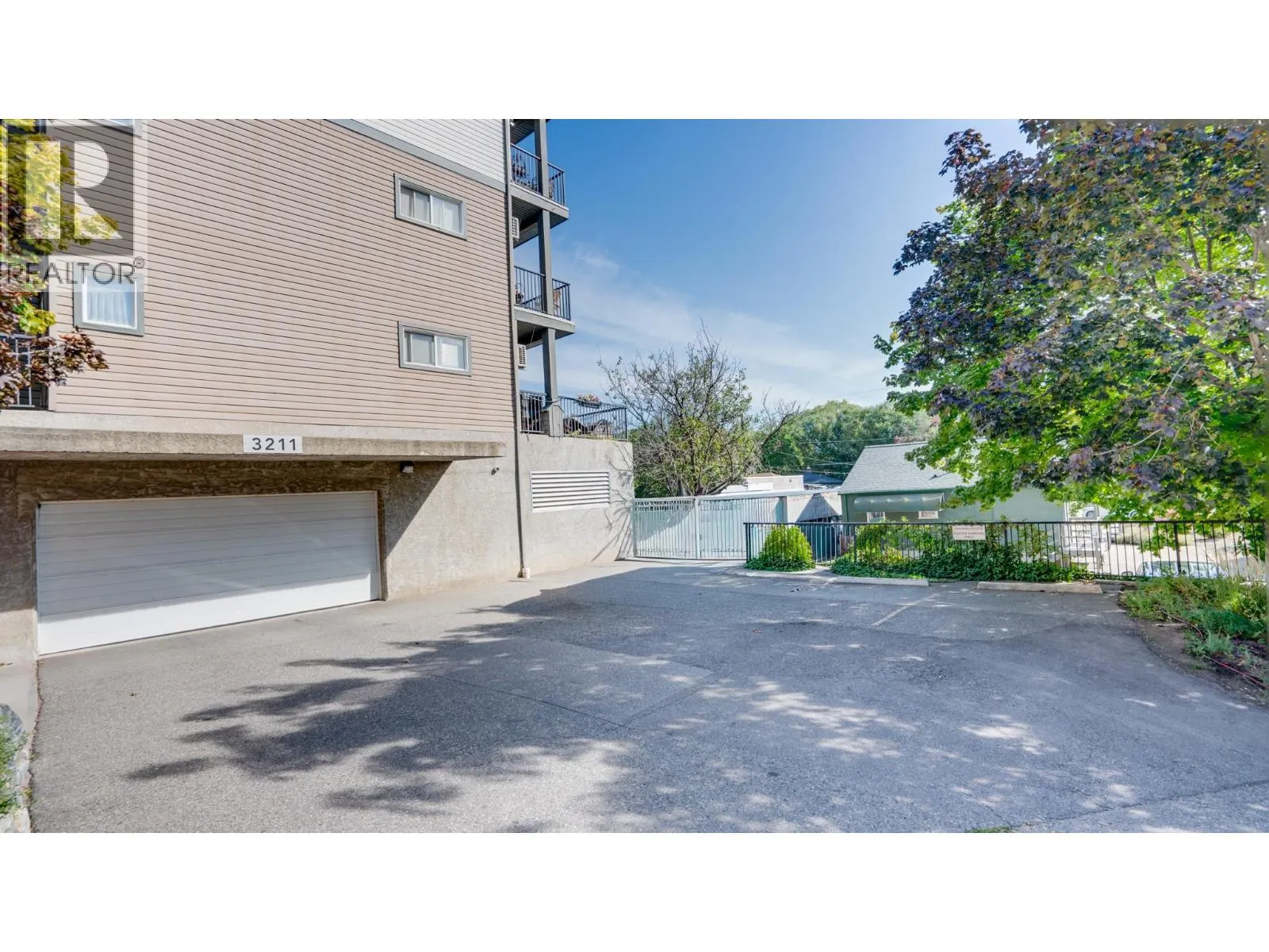 3211 Centennial Drive Unit# 28