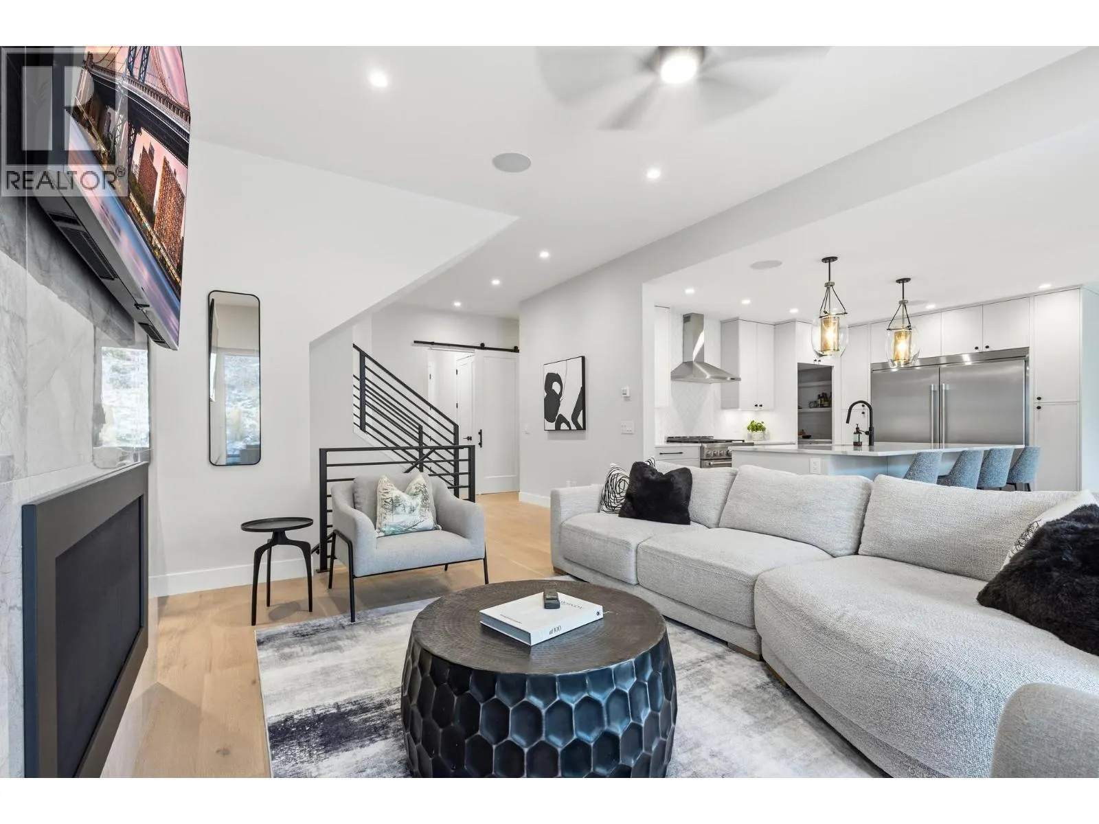 451 Vision Court