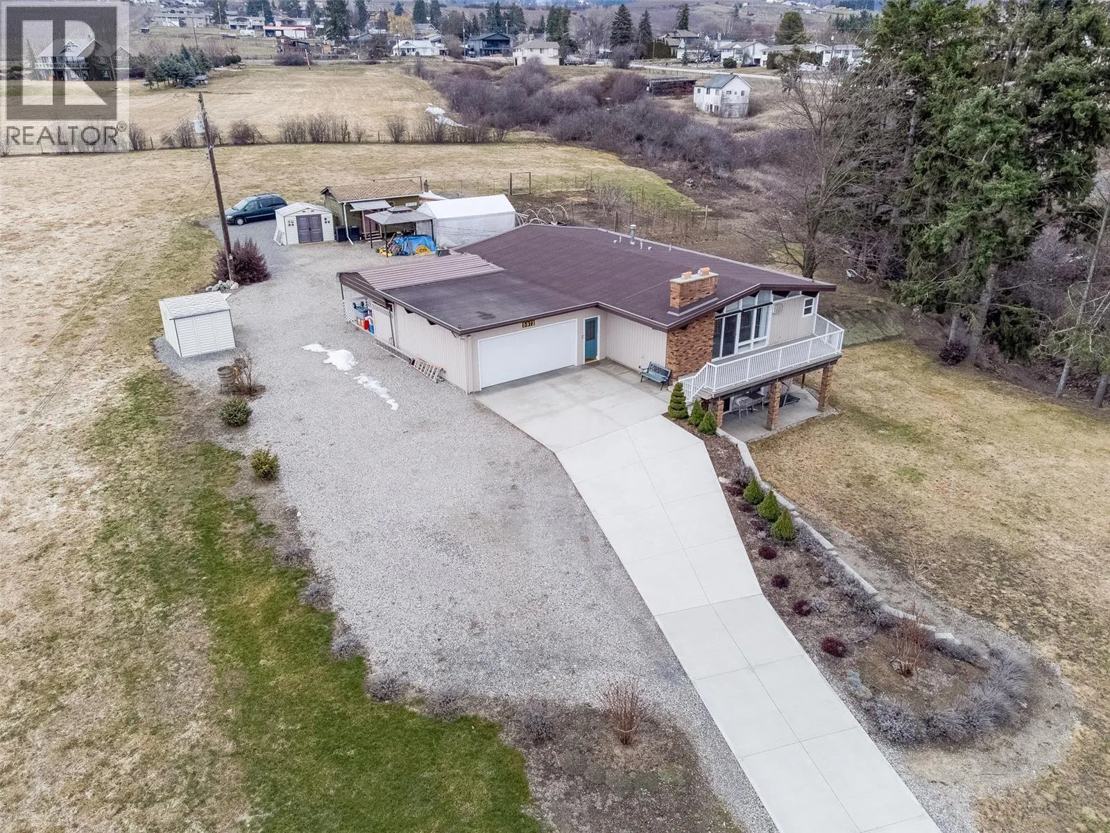 5973 Pleasant Valley Road