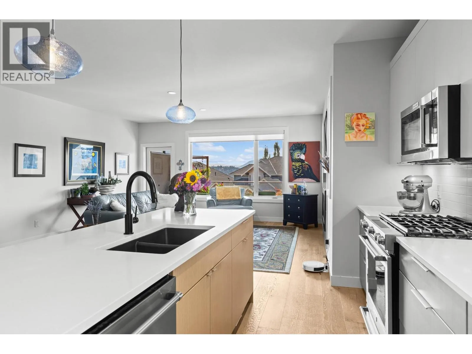 1349 Rocky Point Drive Unit# 8