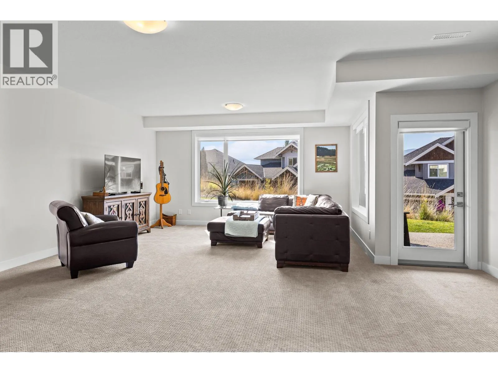 1349 Rocky Point Drive Unit# 8