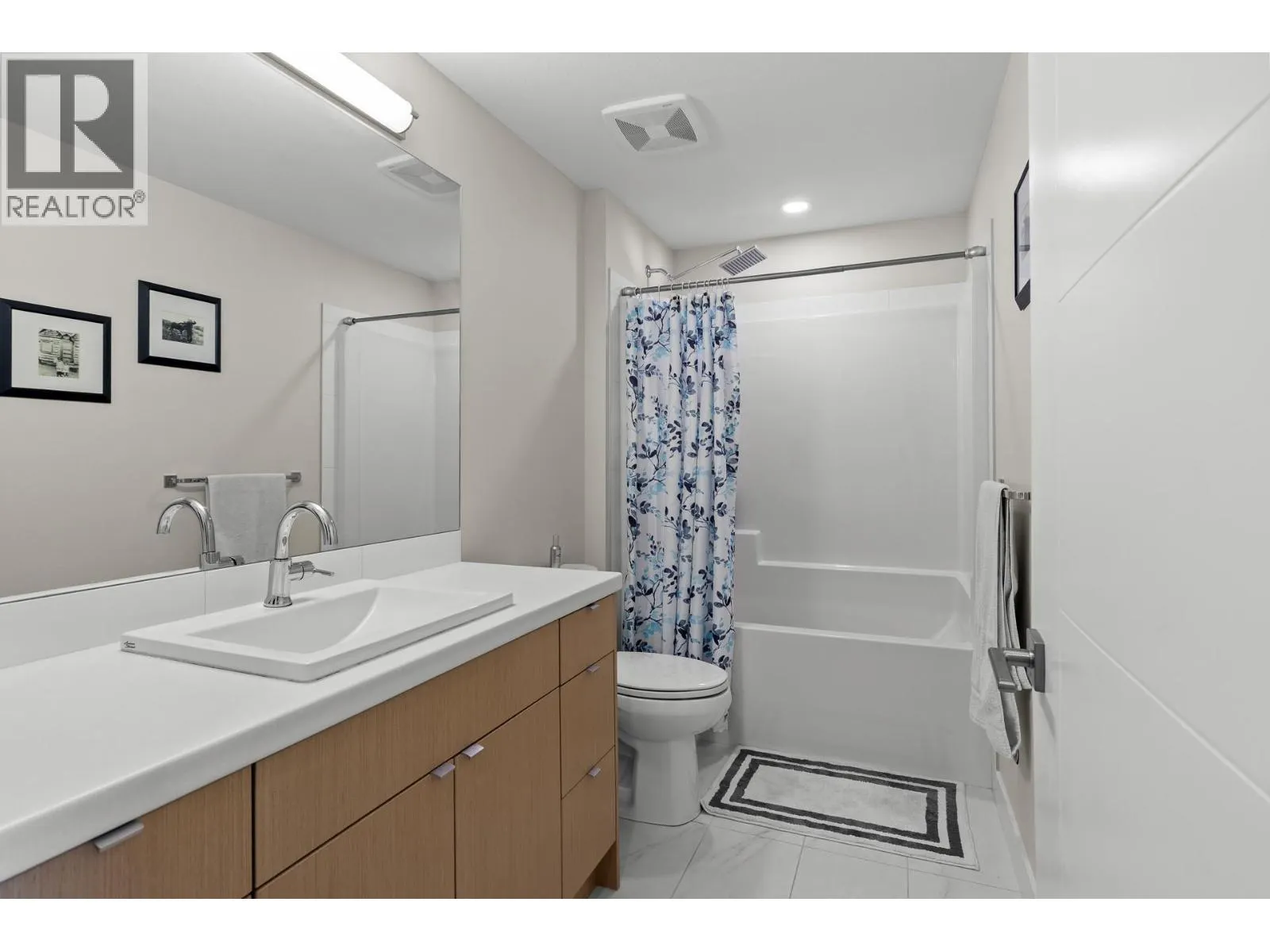 1349 Rocky Point Drive Unit# 8
