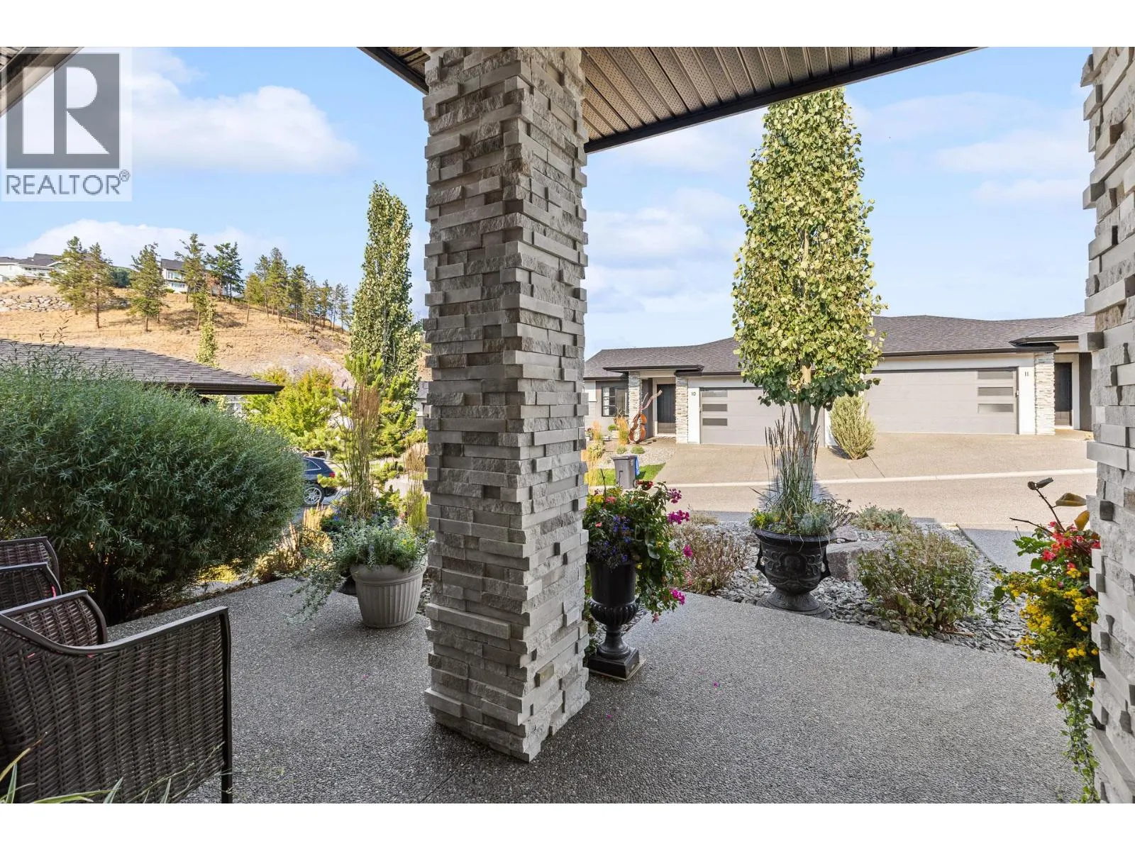 1349 Rocky Point Drive Unit# 8