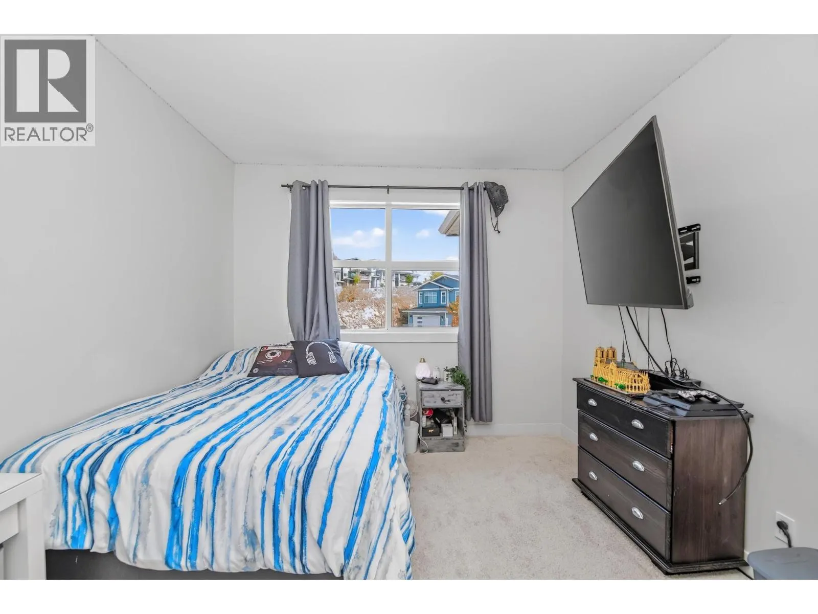 5120 Turtle Pond Court