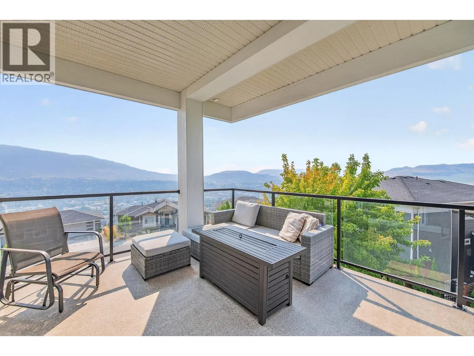 5120 Turtle Pond Court