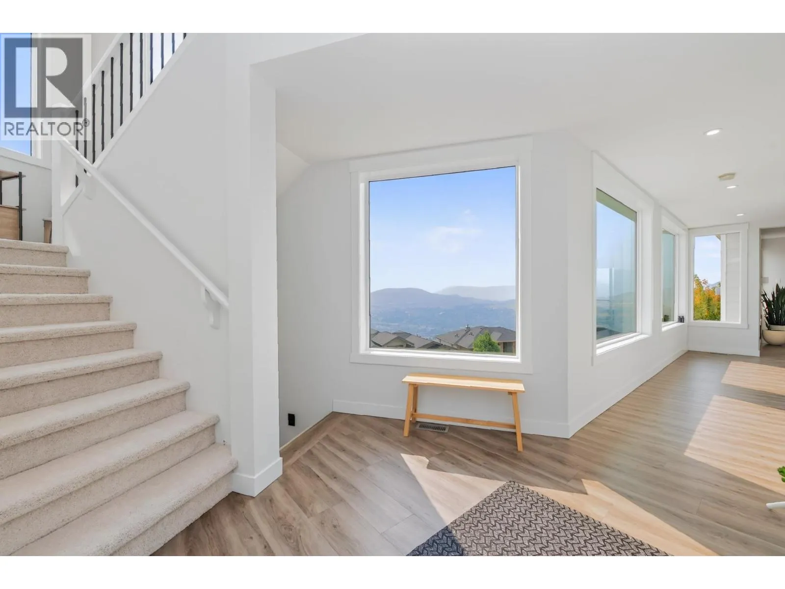 5120 Turtle Pond Court