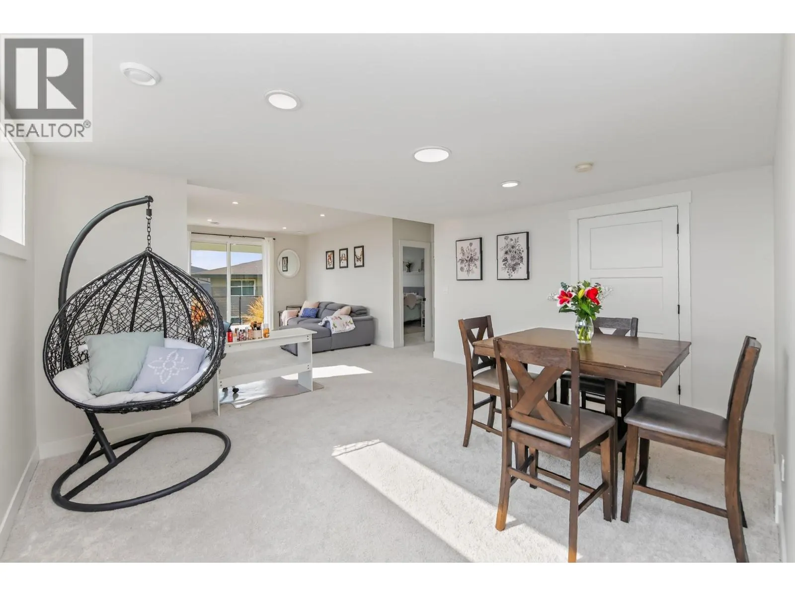 5120 Turtle Pond Court