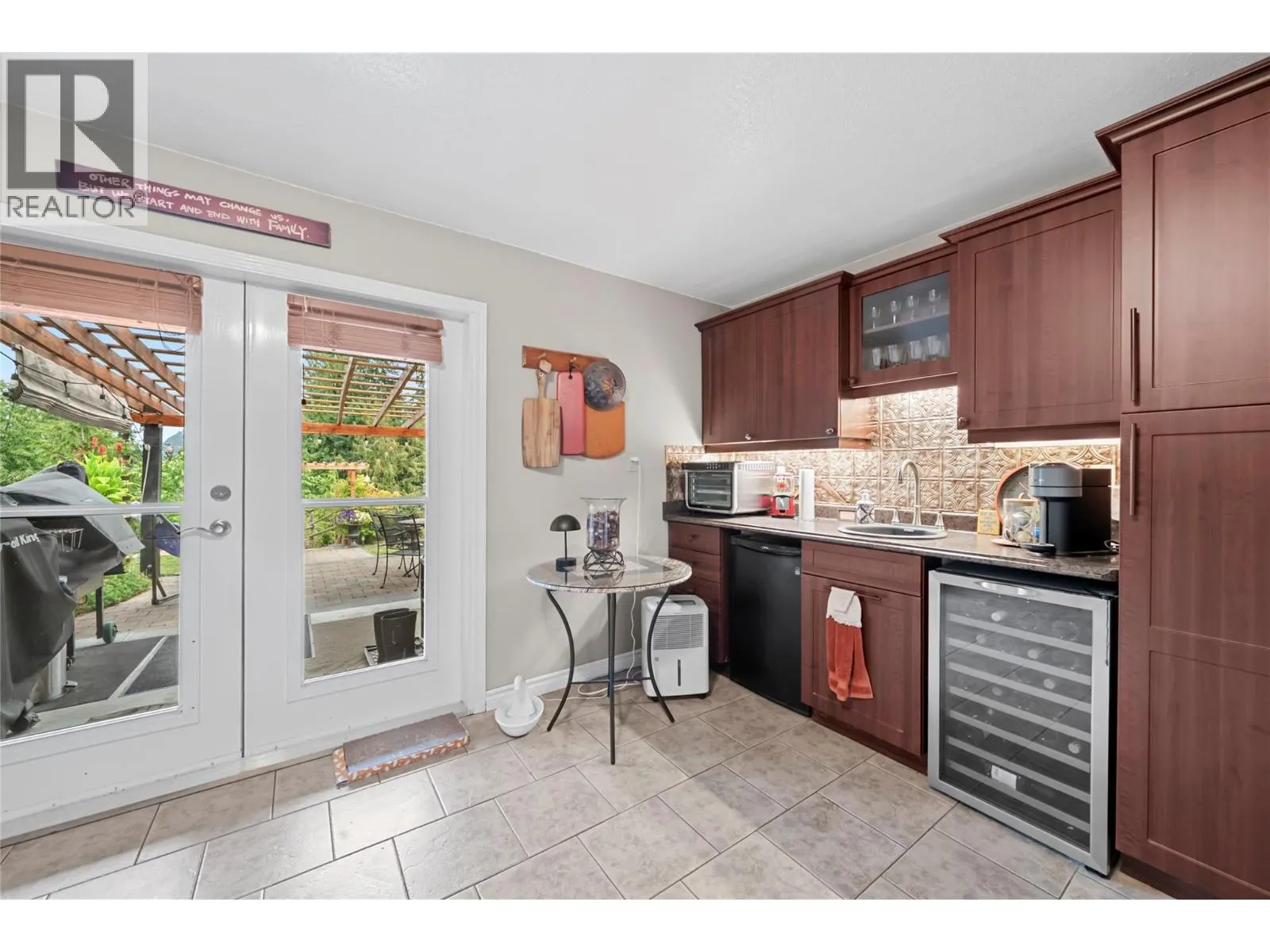 2880 Chalet Drive