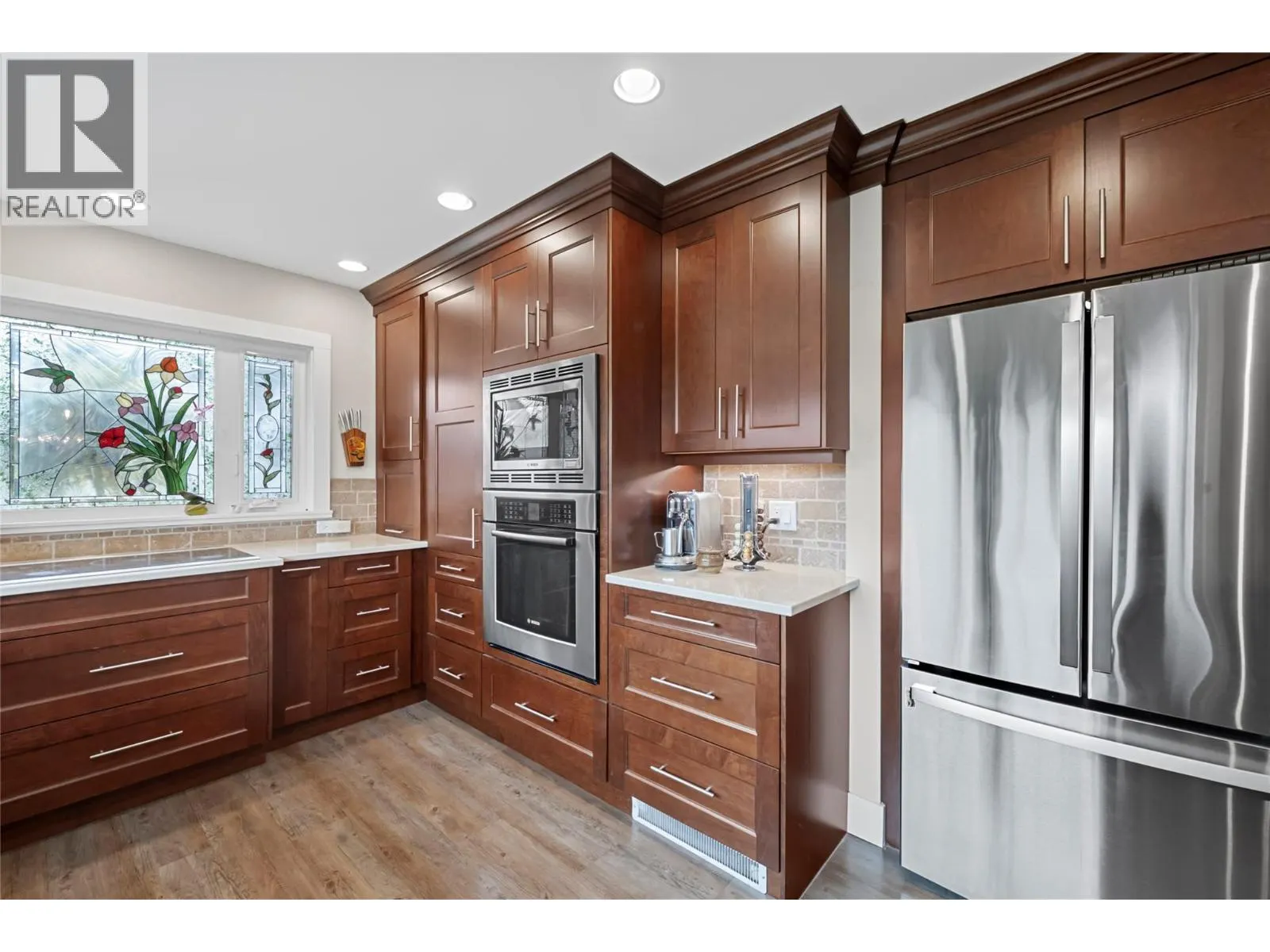 2880 Chalet Drive