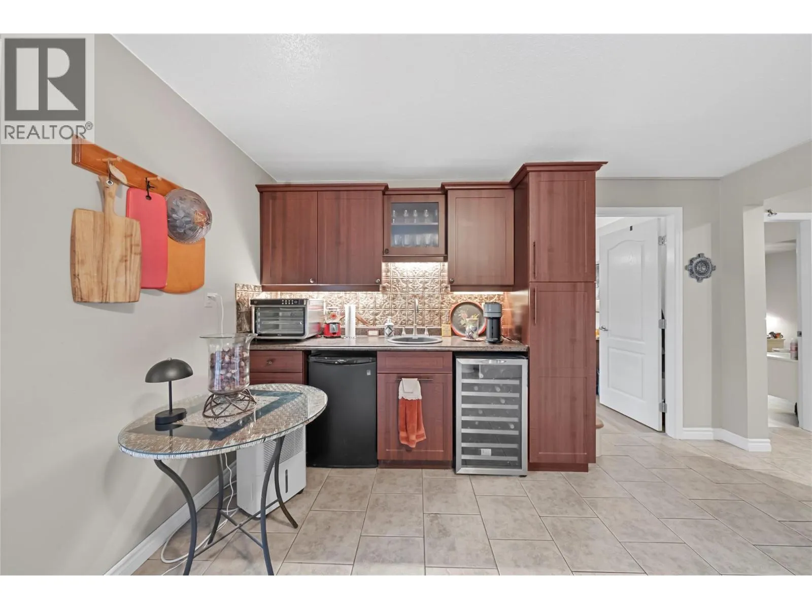 2880 Chalet Drive