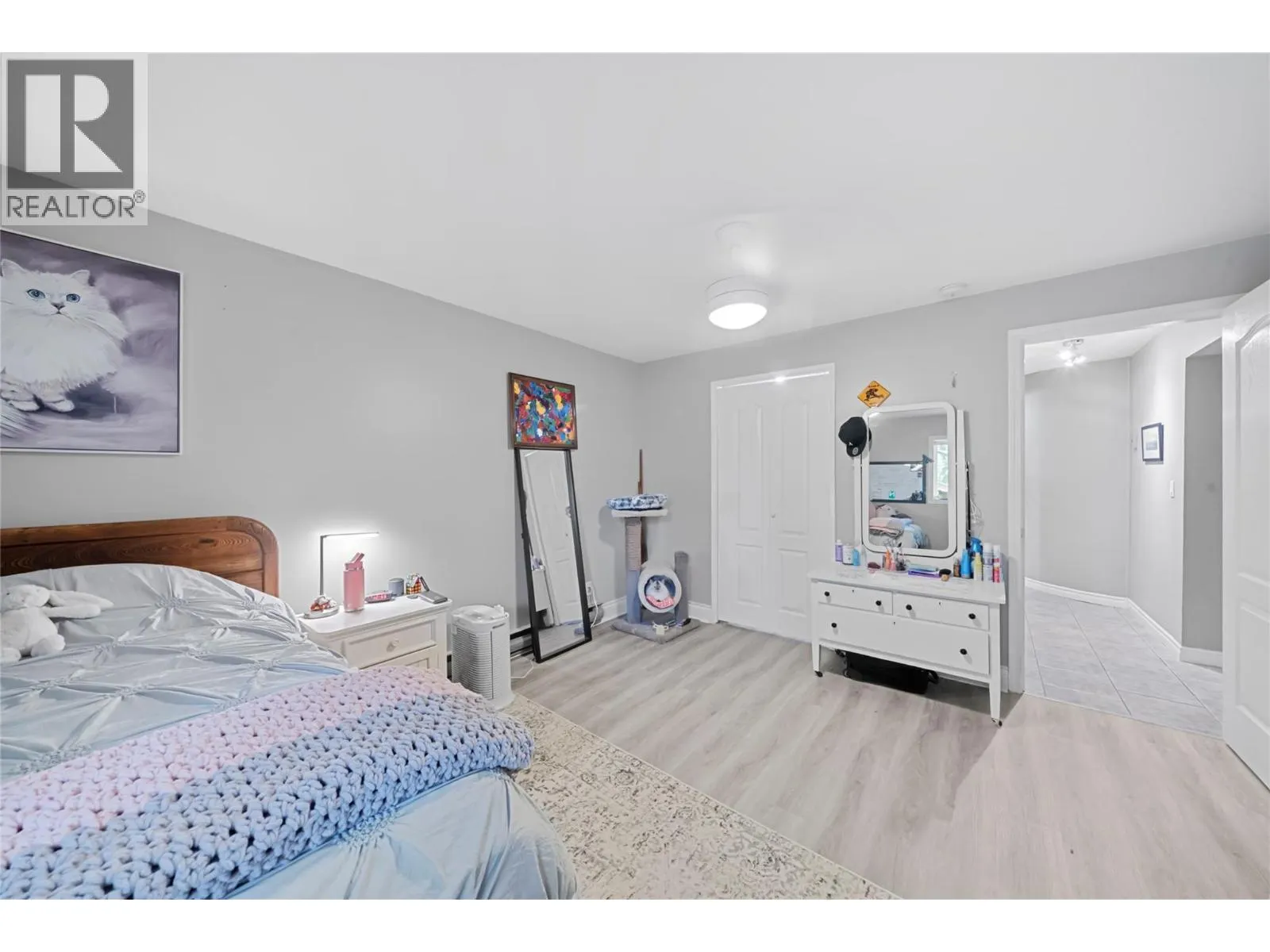 2880 Chalet Drive
