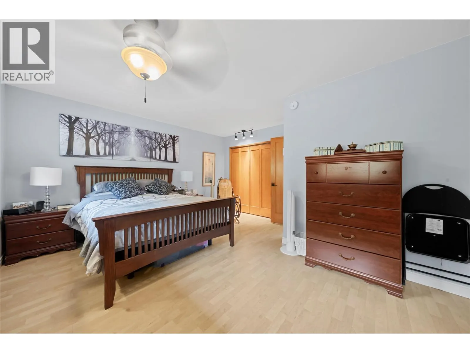 2880 Chalet Drive