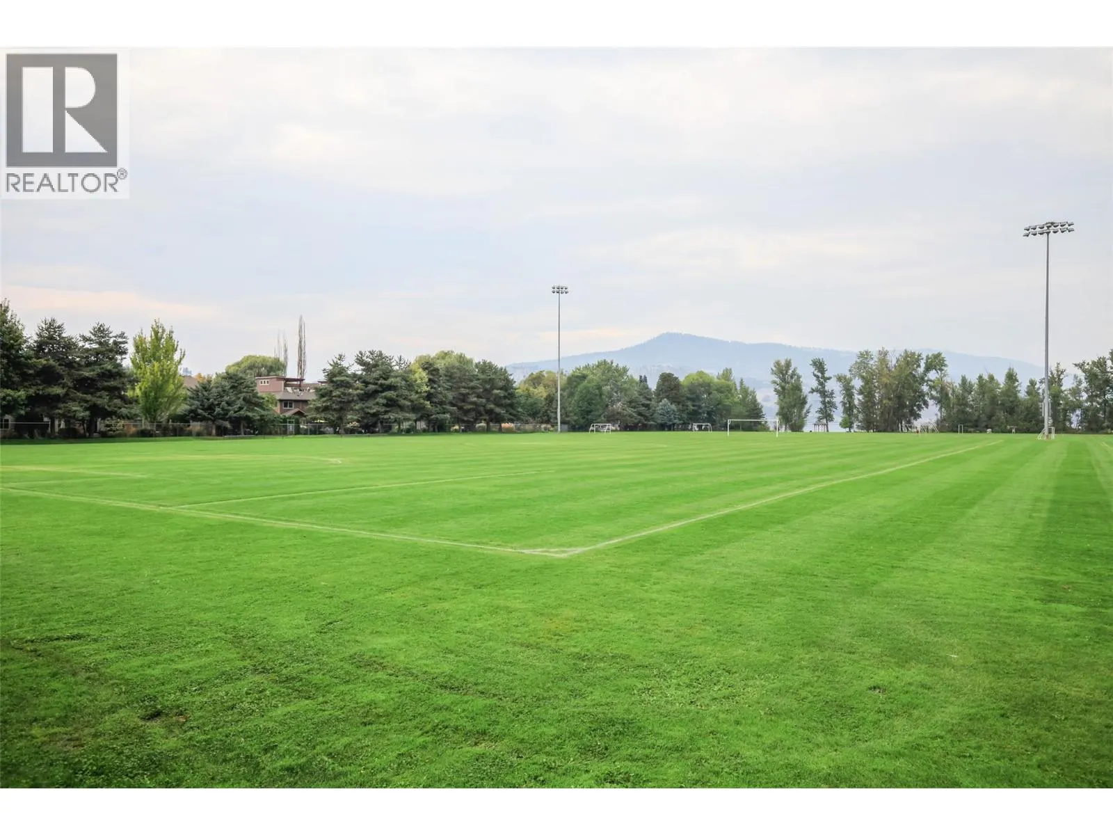 3318 Woodsdale Road