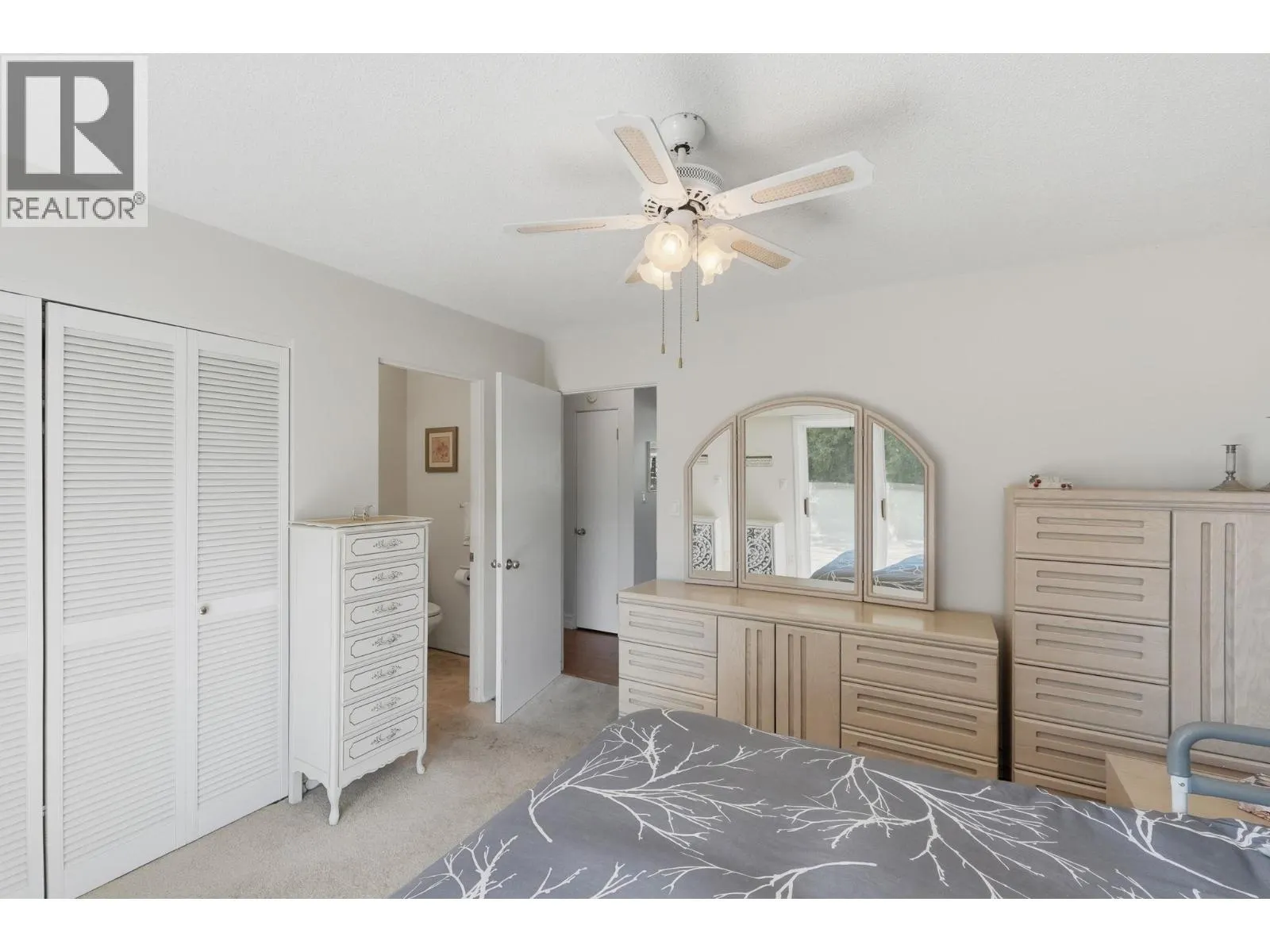 22 Solana Key Court
