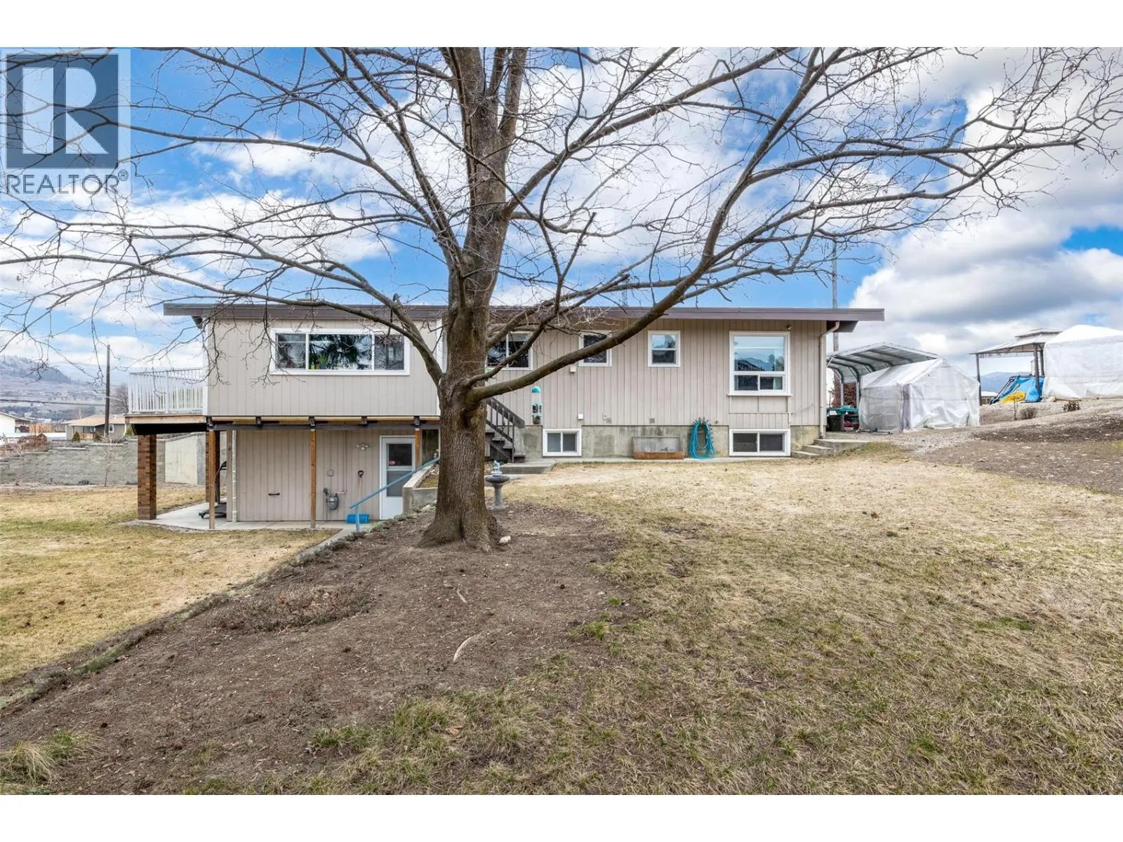 5973 Pleasant Valley Road