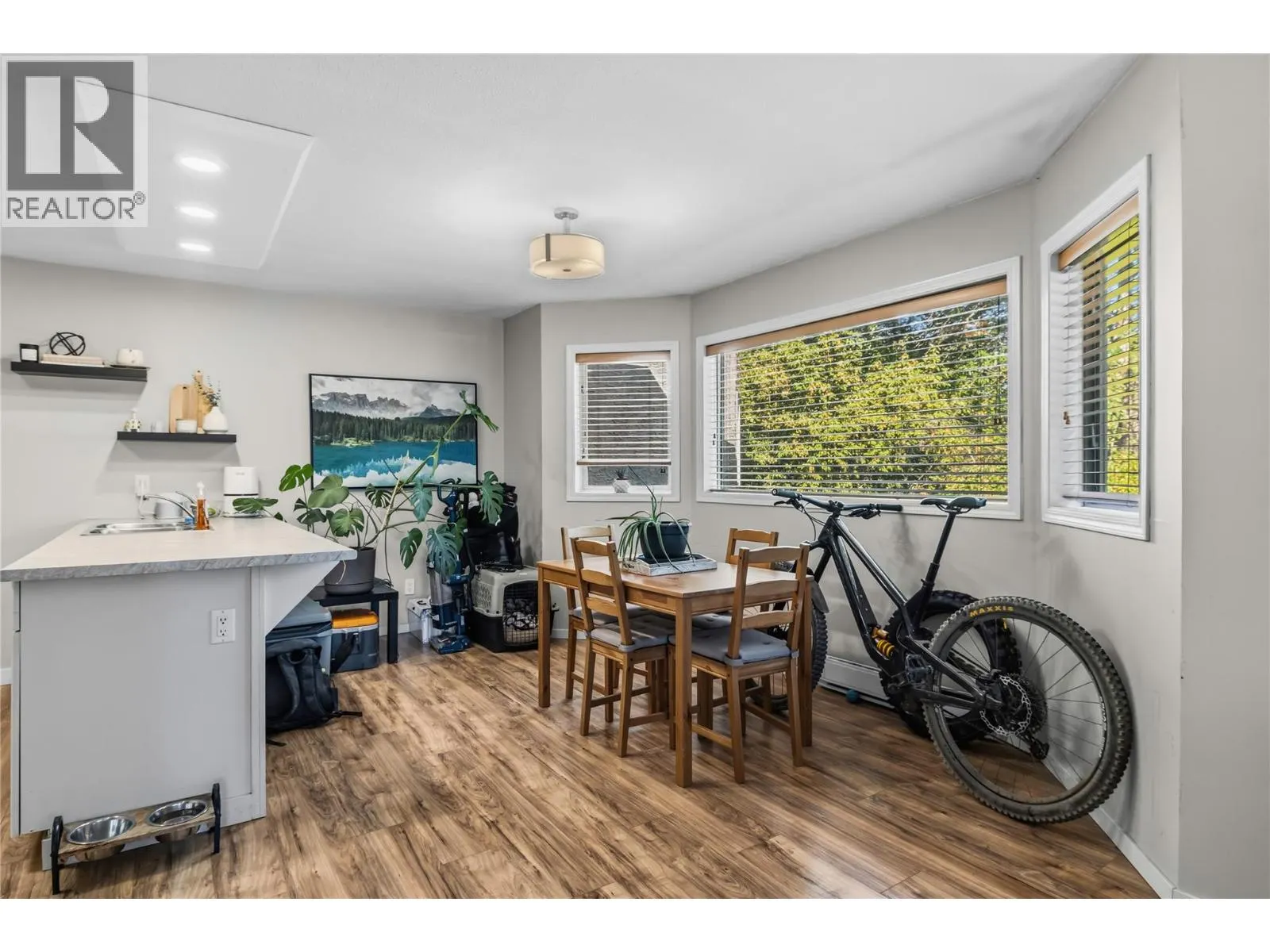 3842 Gordon Drive Unit# 234