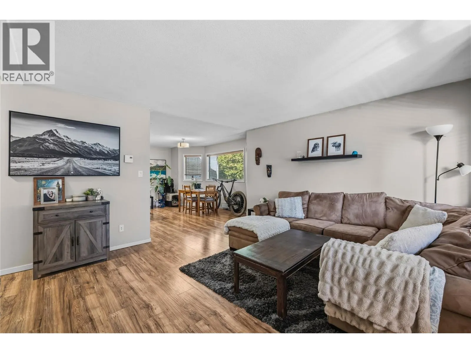 3842 Gordon Drive Unit# 234