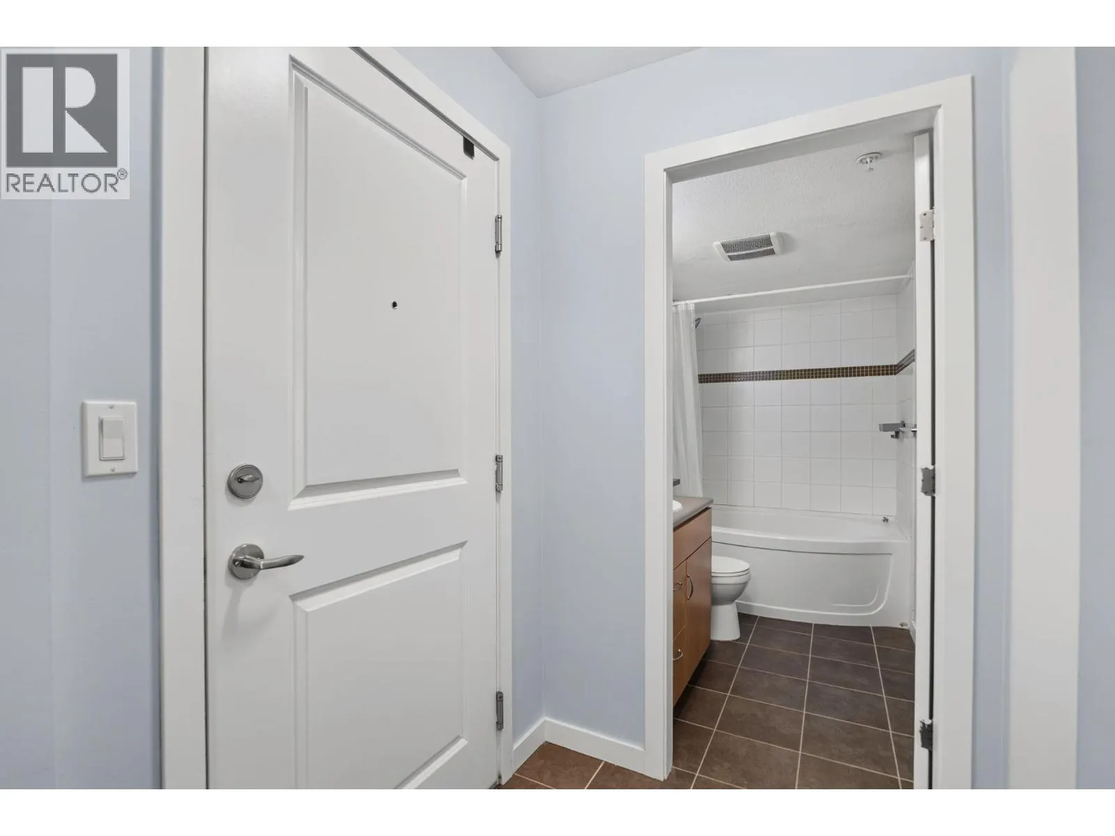 555 Yates Road Unit# 206