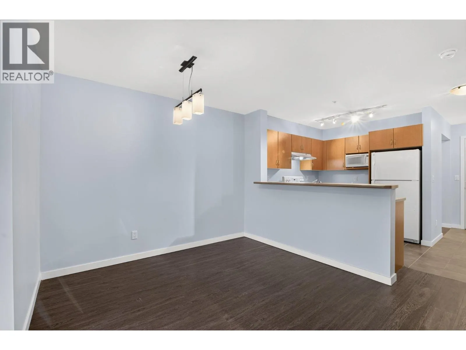 555 Yates Road Unit# 206