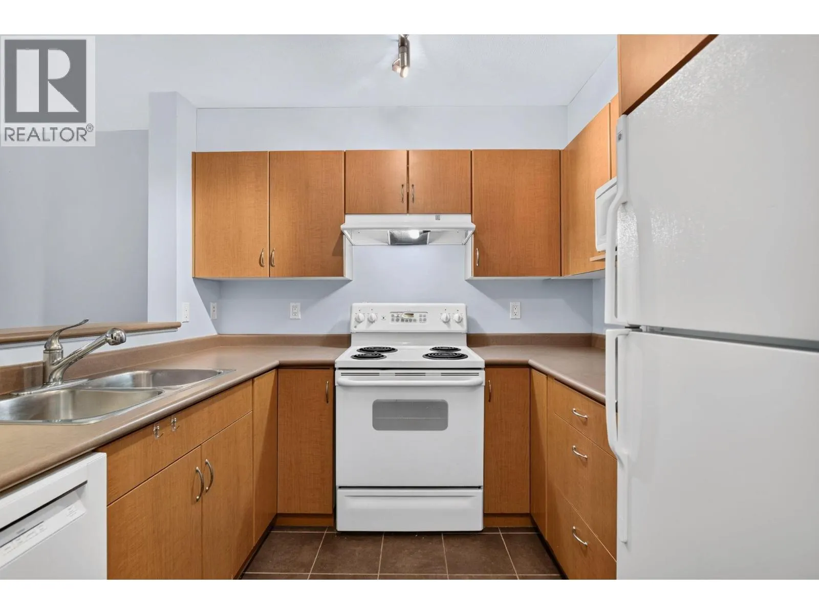 555 Yates Road Unit# 206