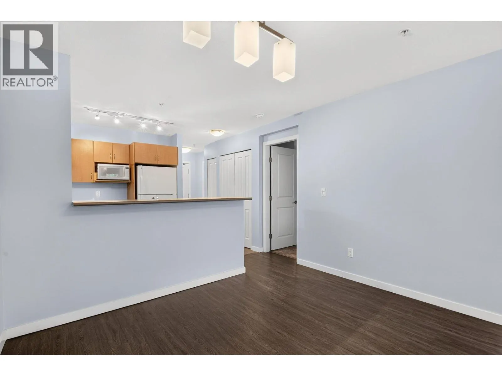 555 Yates Road Unit# 206