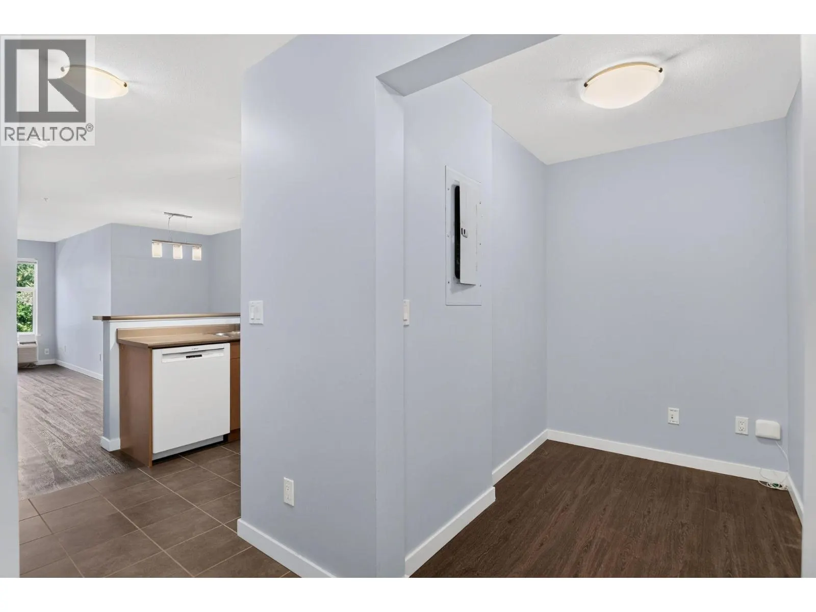 555 Yates Road Unit# 206