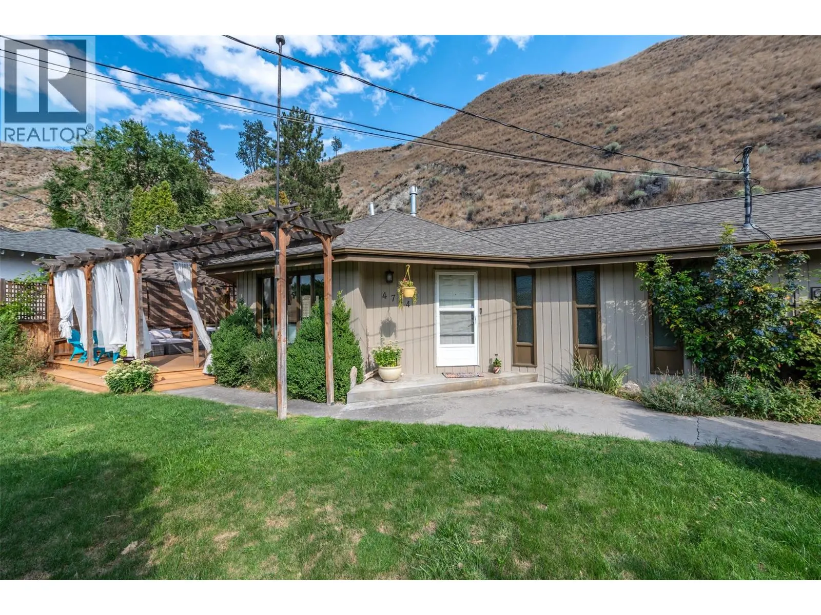 4744 Lakeside Road