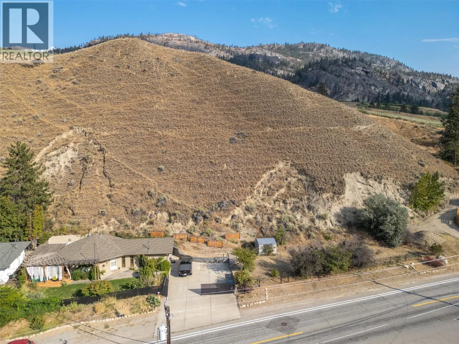 4744 Lakeside Road