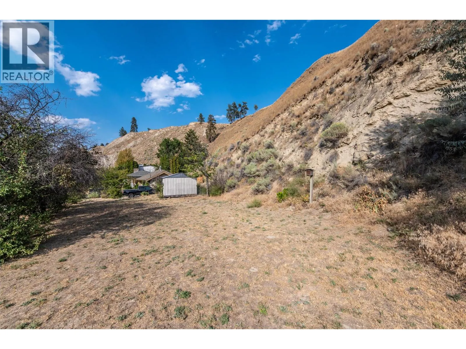 4744 Lakeside Road