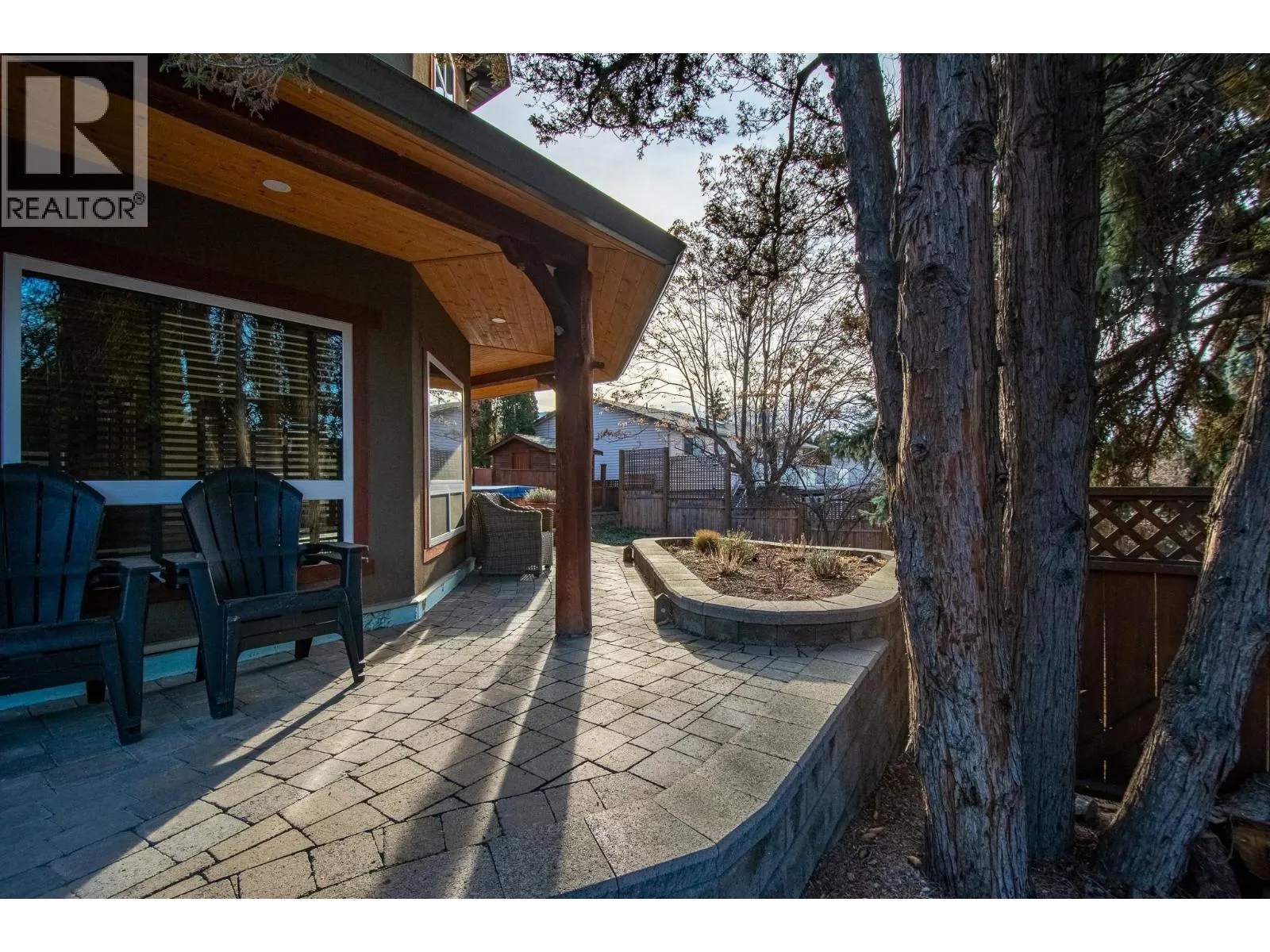 335 MIDDLE BENCH Road