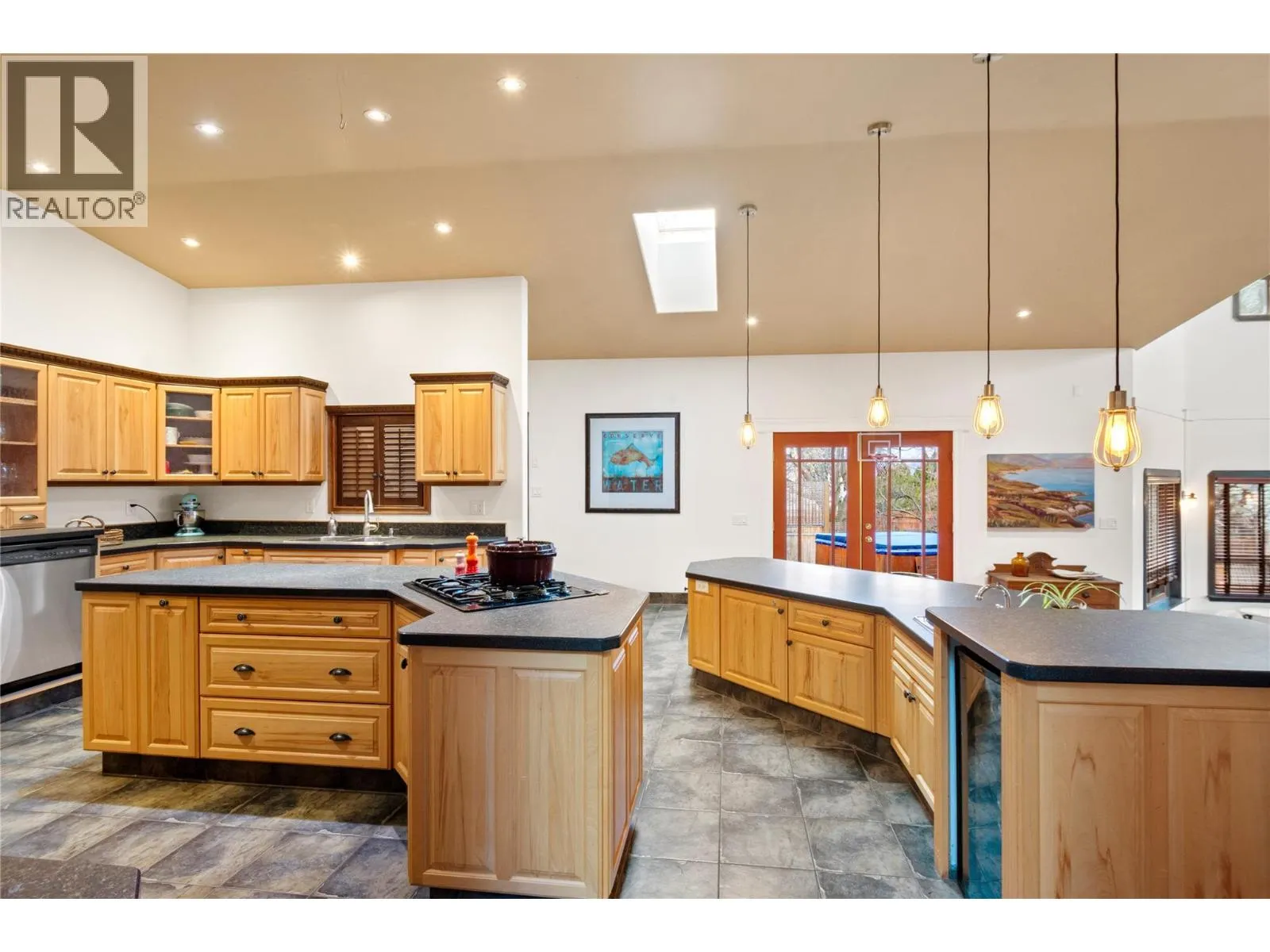 335 MIDDLE BENCH Road