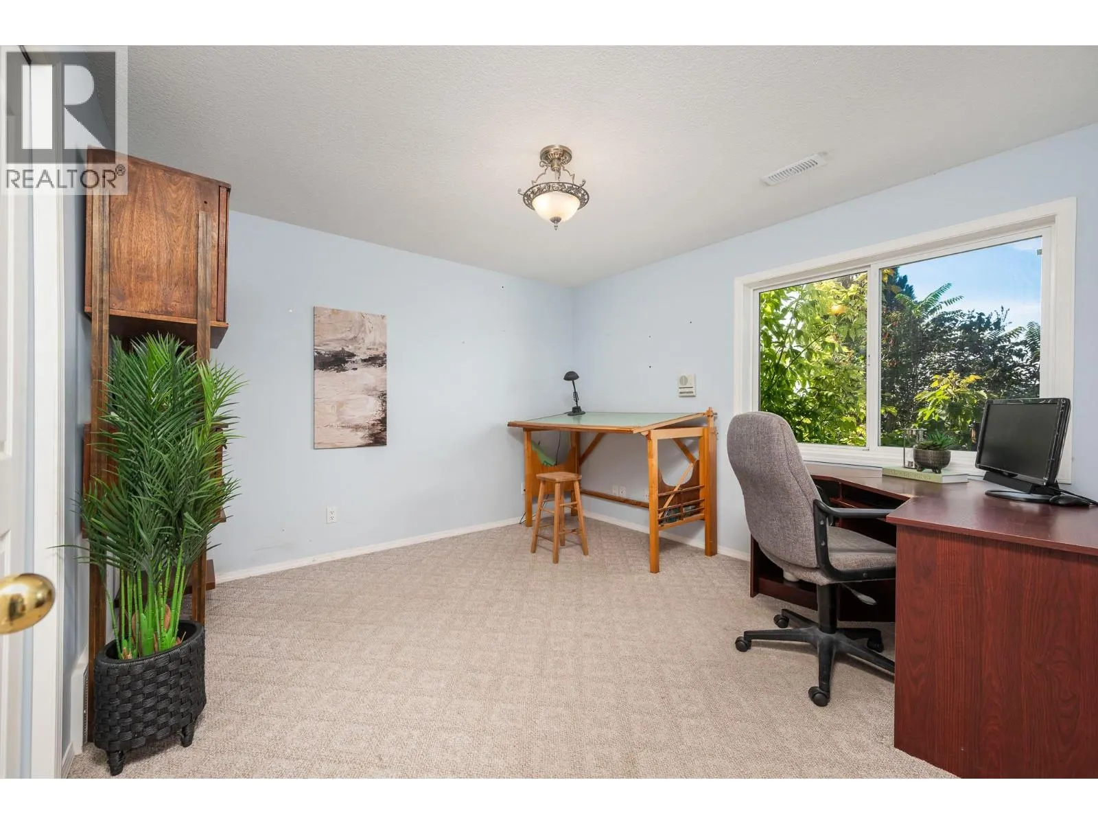 700 Mt York Drive