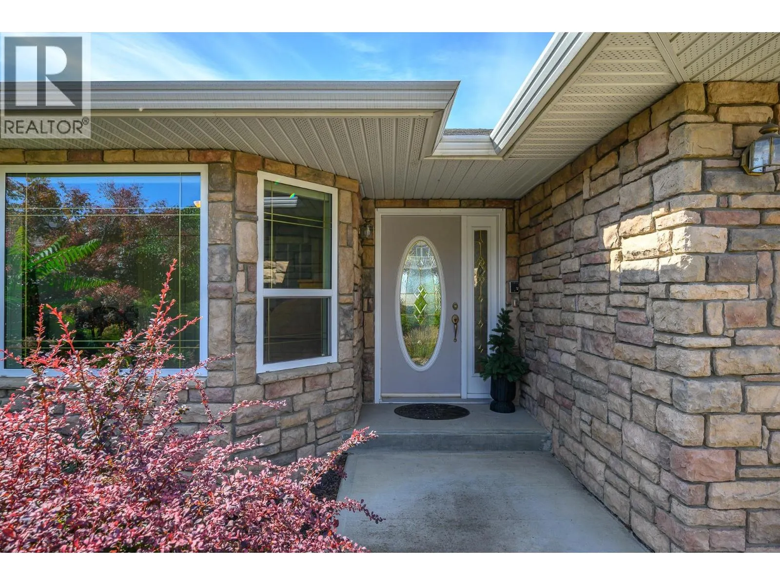 700 Mt York Drive