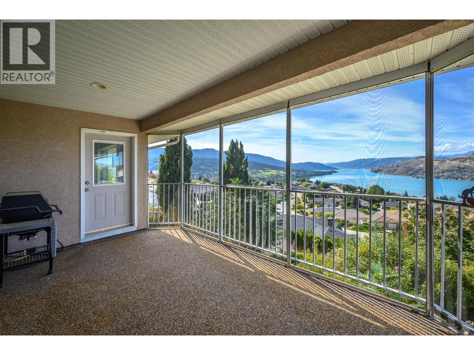 700 Mt York Drive