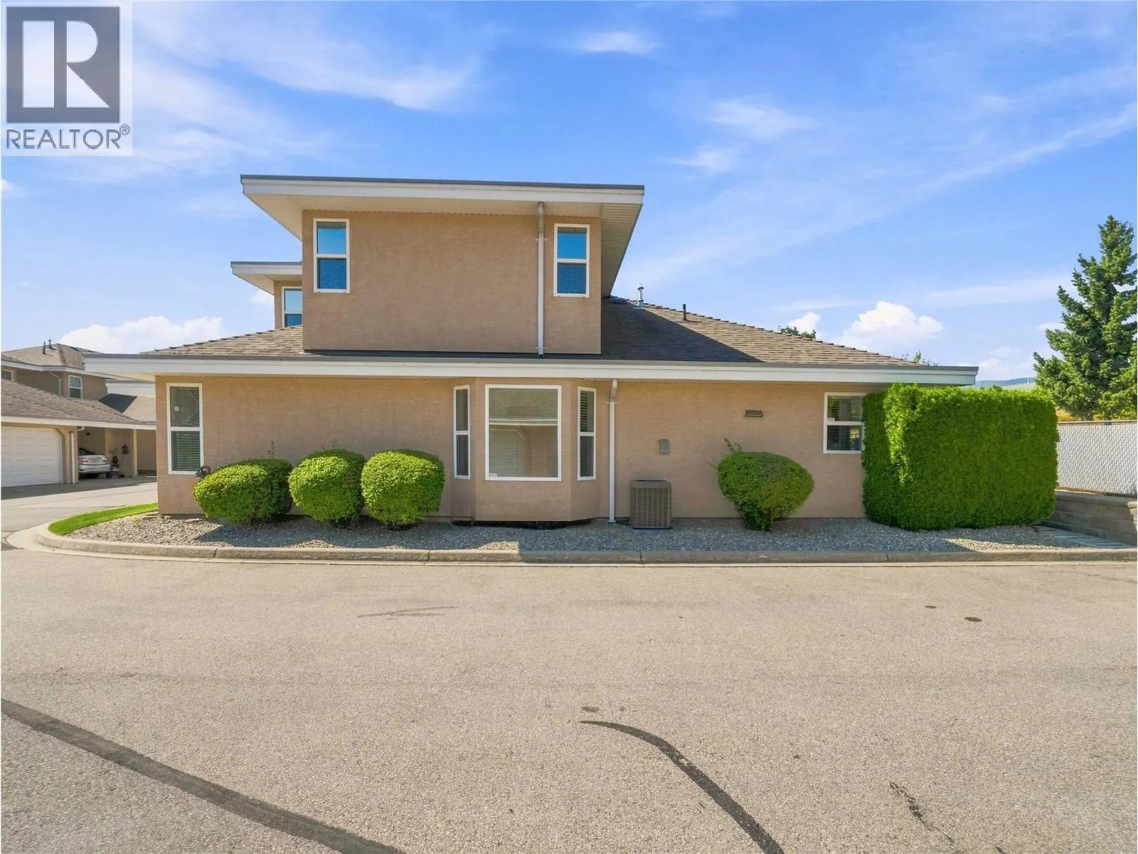 51 8 Avenue SW Unit# 14