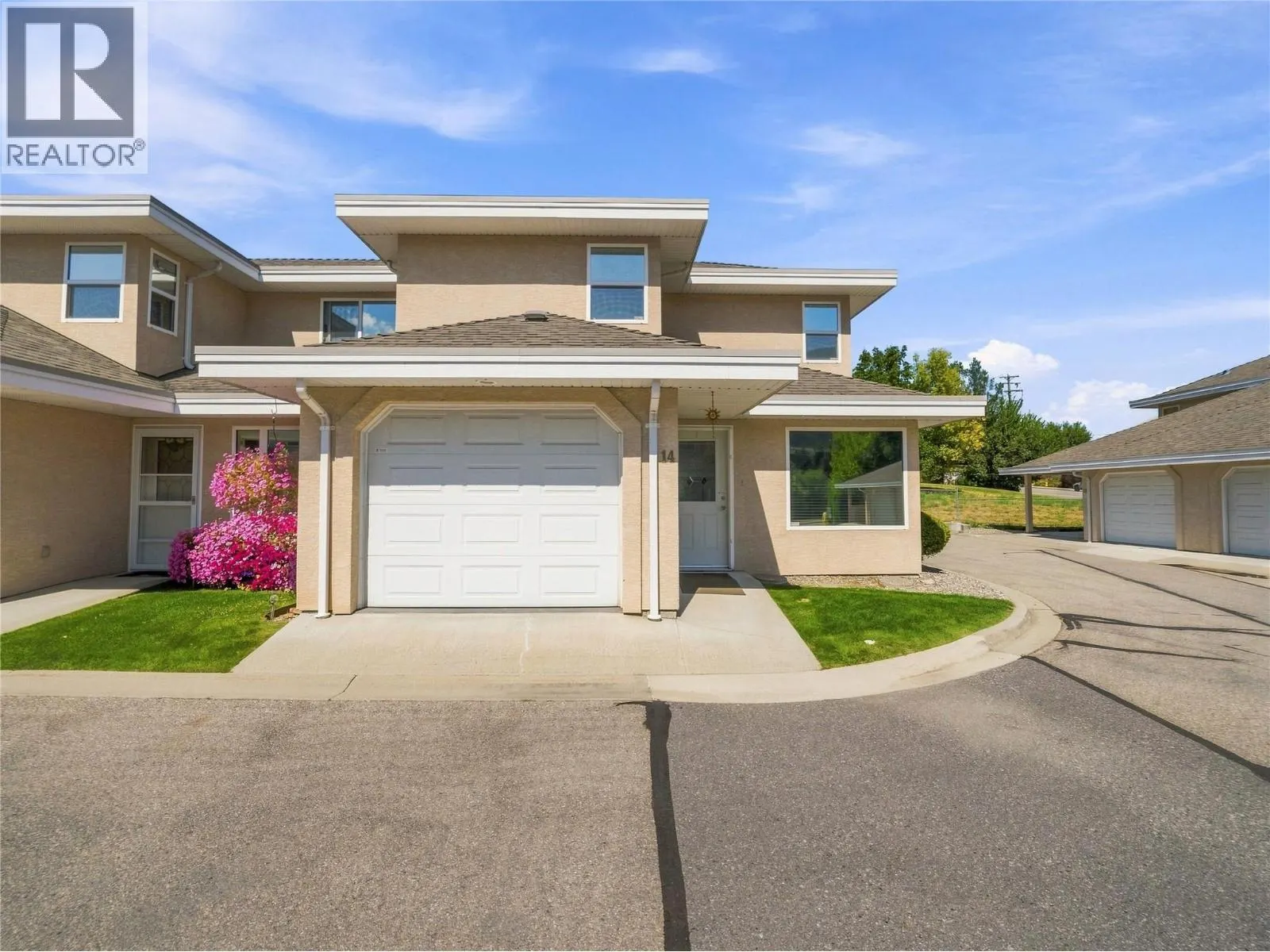 51 8 Avenue SW Unit# 14