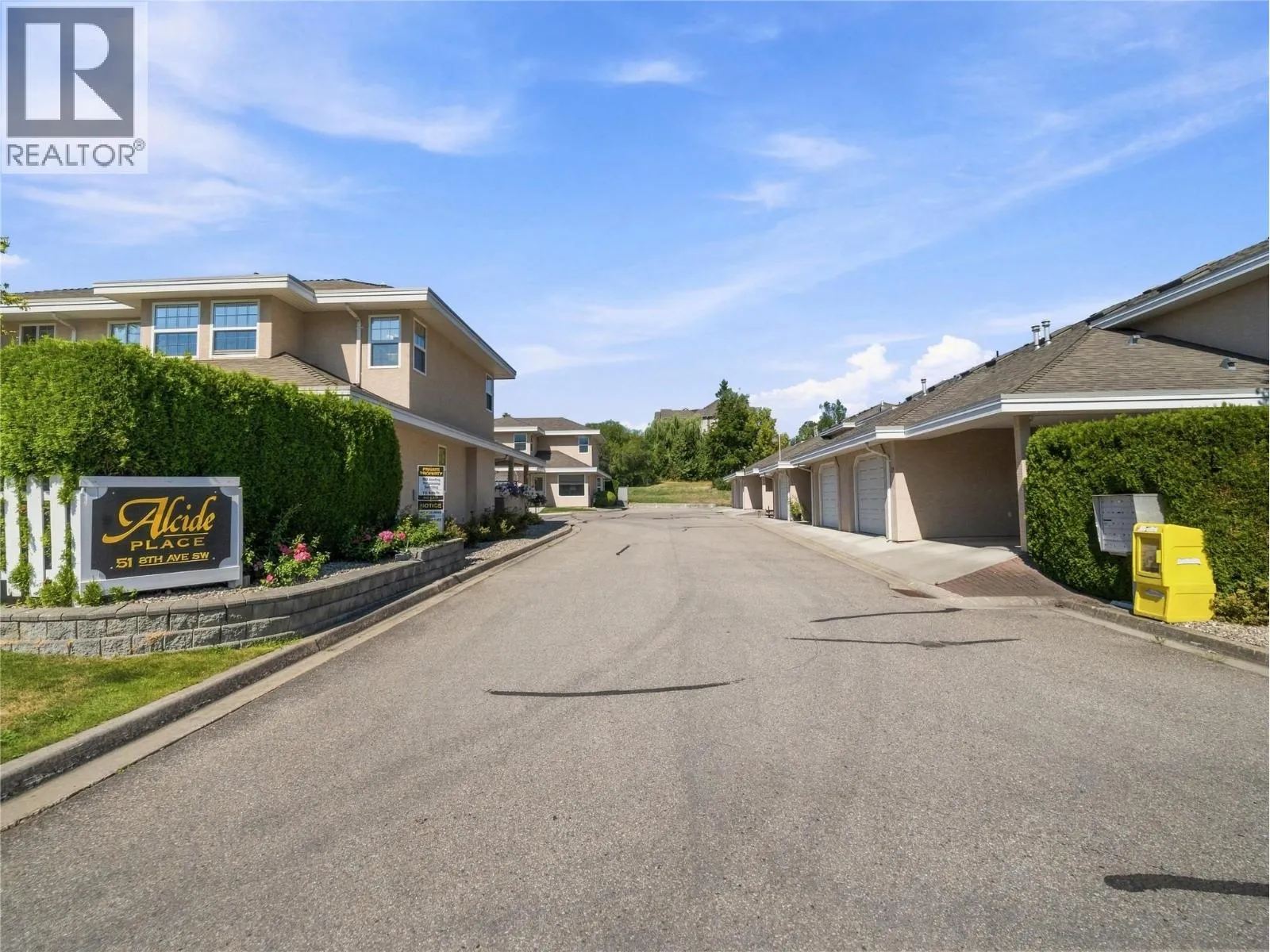51 8 Avenue SW Unit# 14
