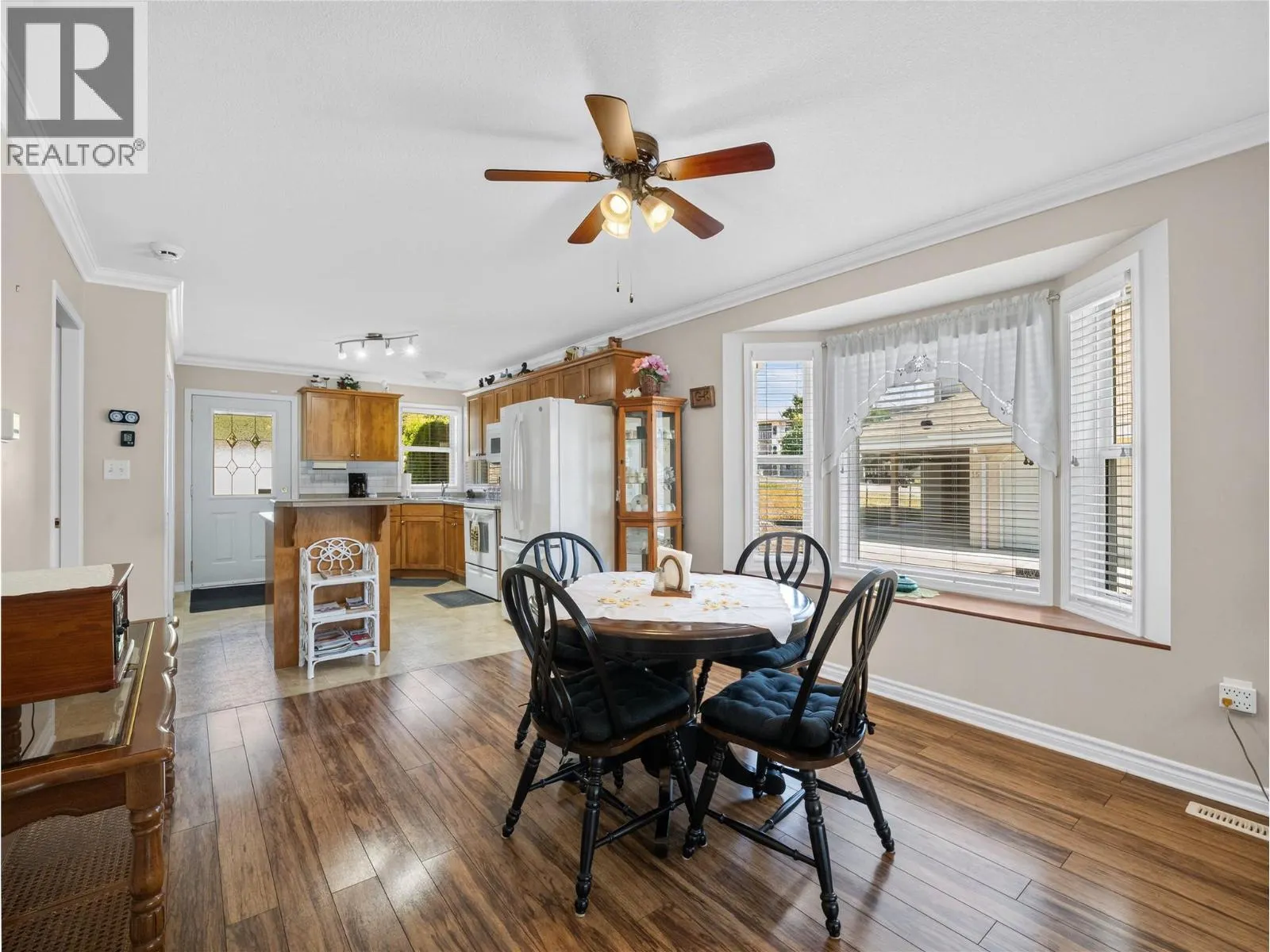 51 8 Avenue SW Unit# 14