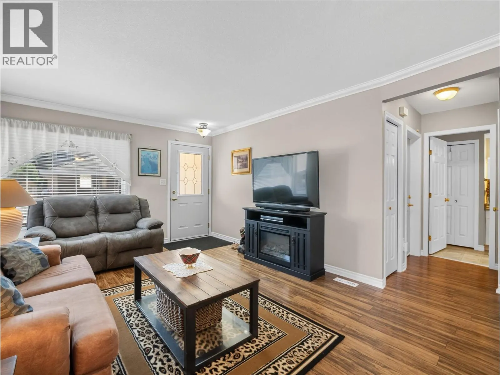 51 8 Avenue SW Unit# 14