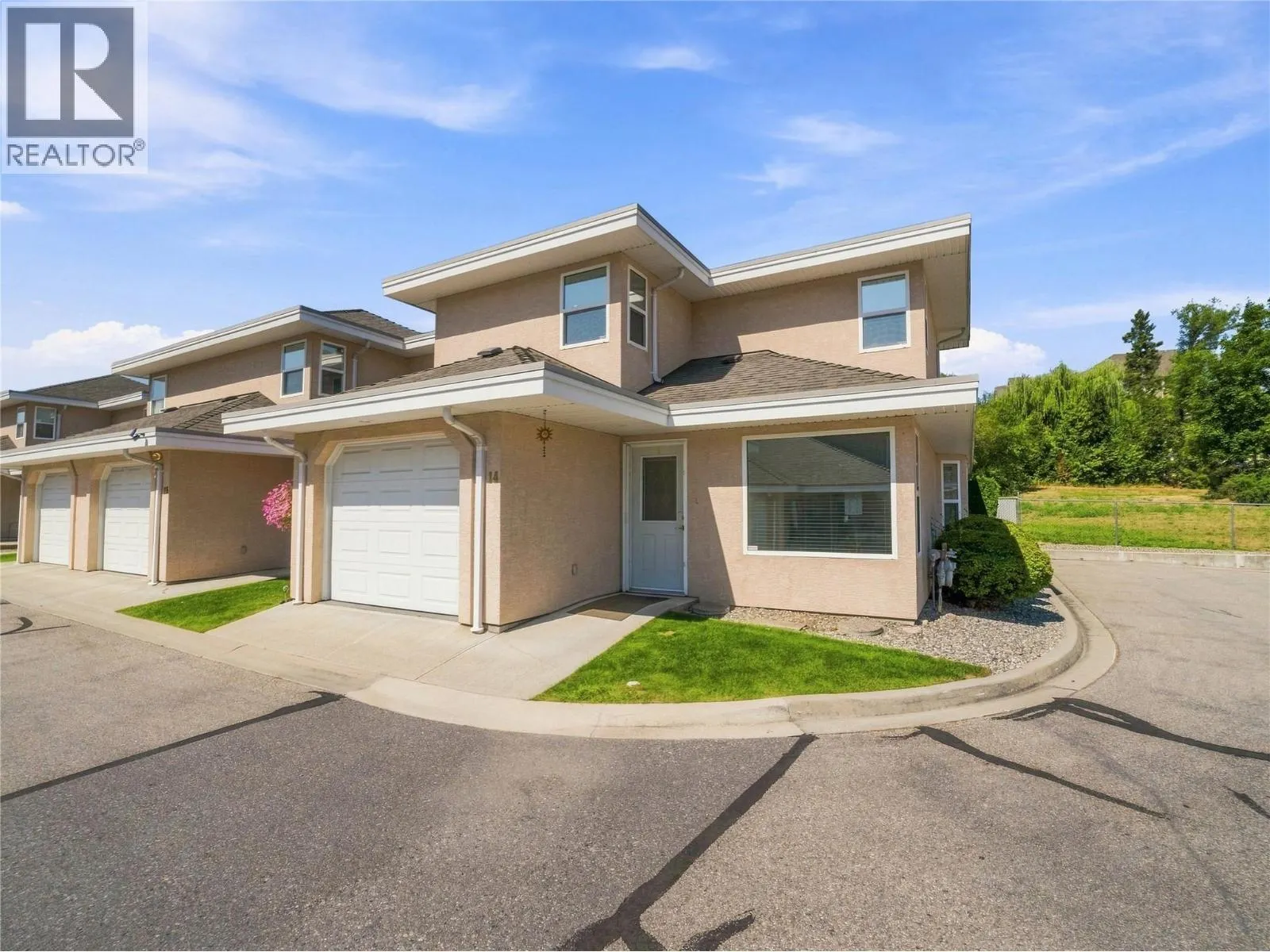 51 8 Avenue SW Unit# 14