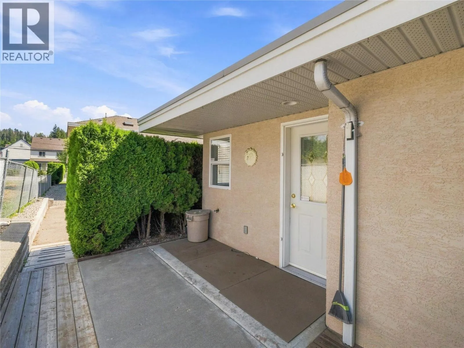 51 8 Avenue SW Unit# 14