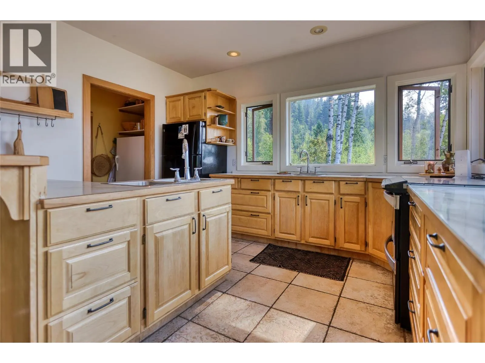 220 GROHMAN CREEK Road