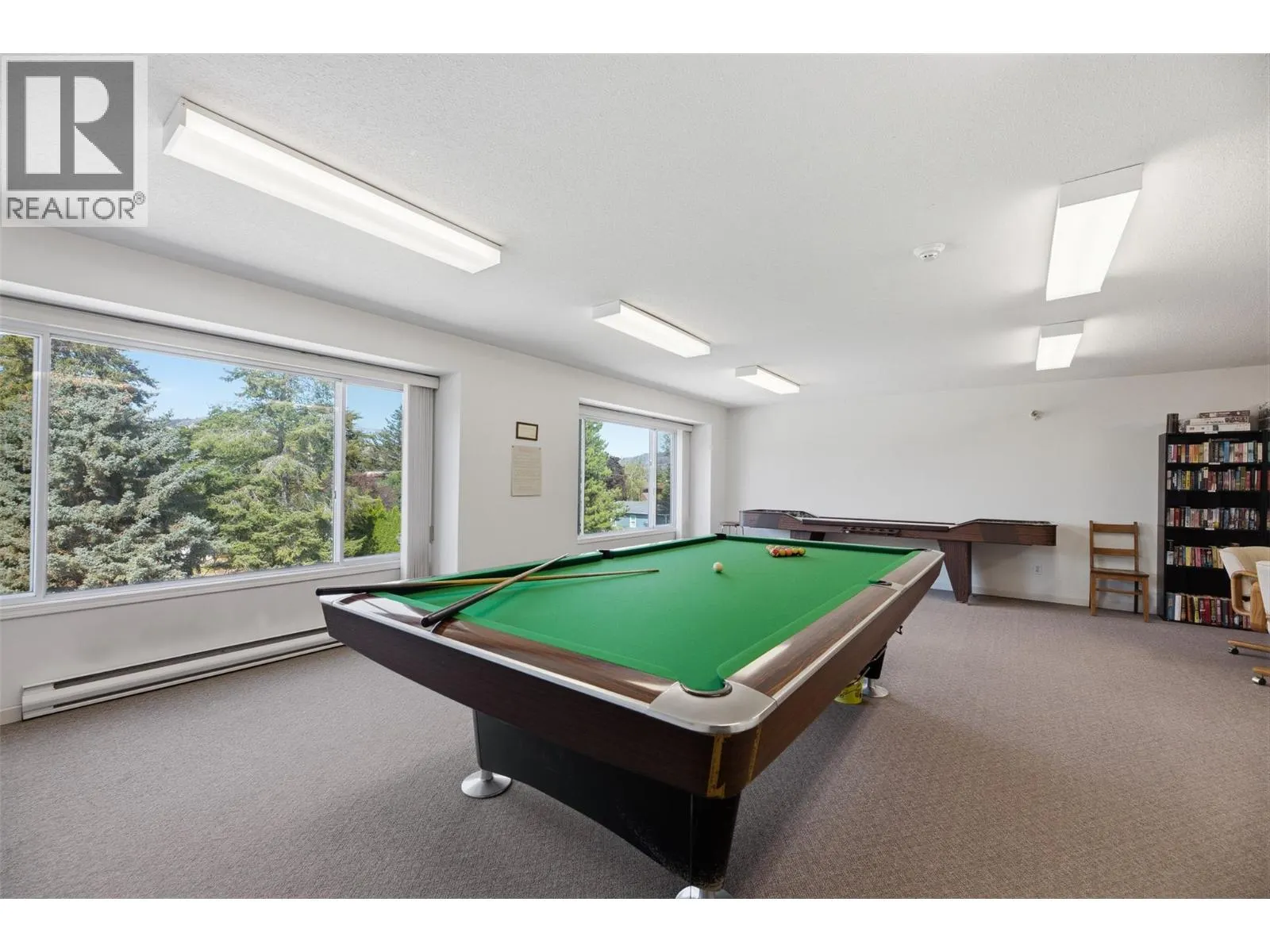 945 Lawrence Avenue Unit# 207