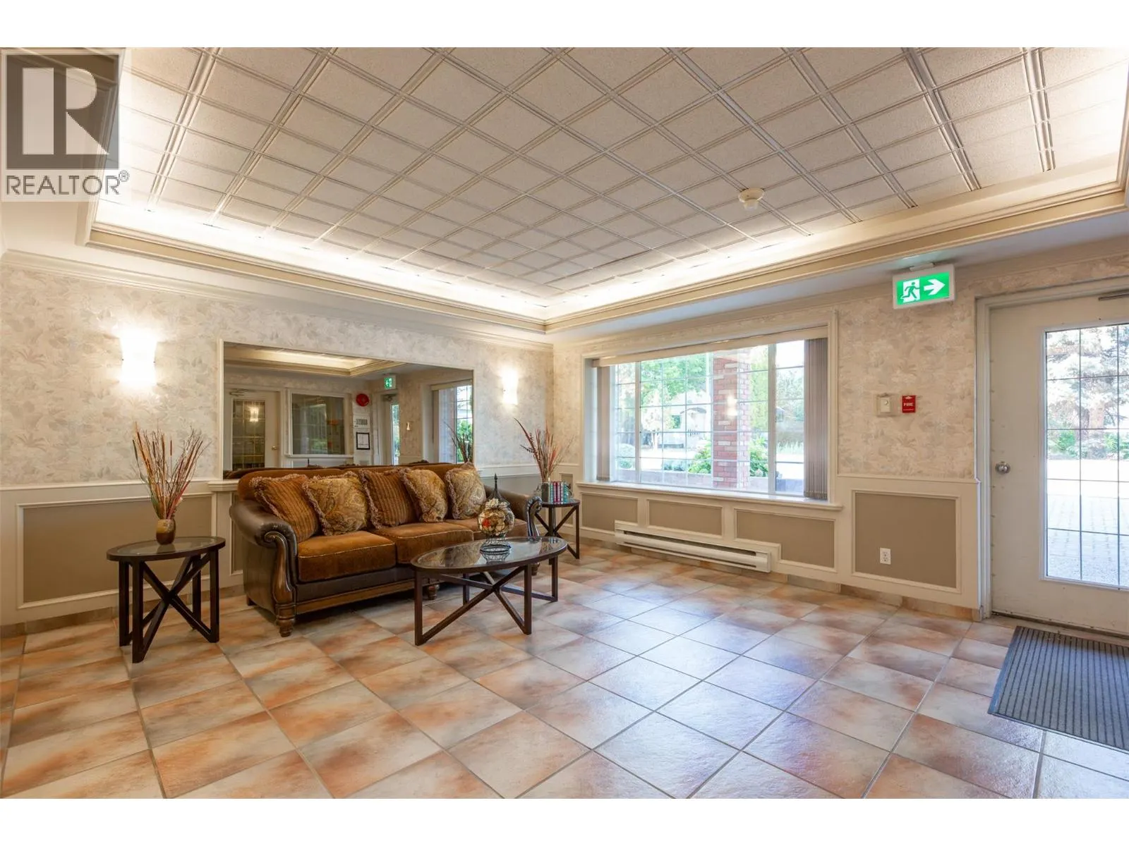 945 Lawrence Avenue Unit# 207